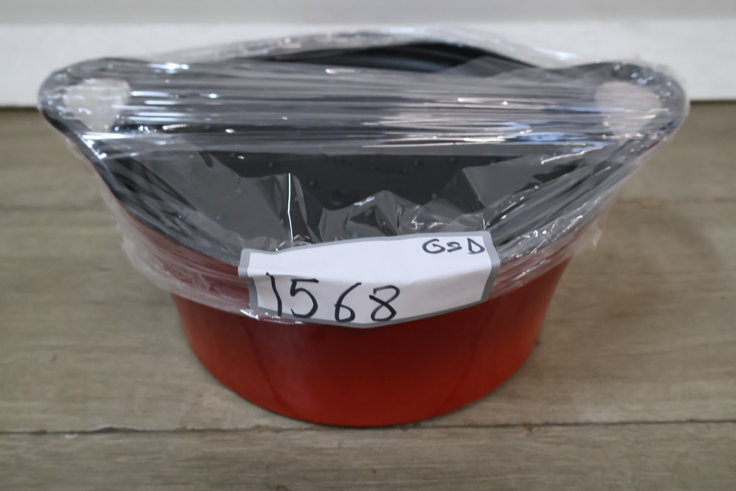 Rode gietijzeren braadpan met deksel – foto 18 – kavel bij GSD Auctions, Zoeterwoude