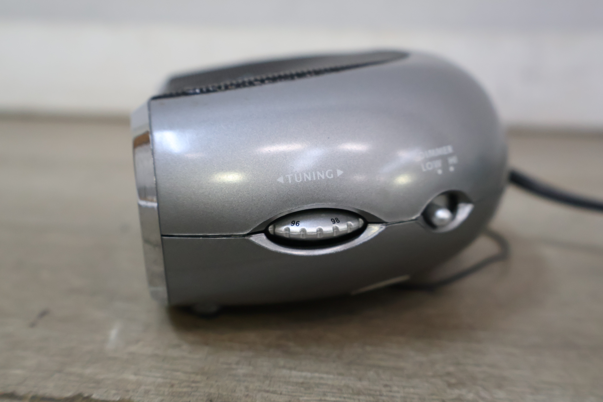 Akai digitale wekker met speaker – foto 10 – kavel bij GSD Auctions, Zoeterwoude
