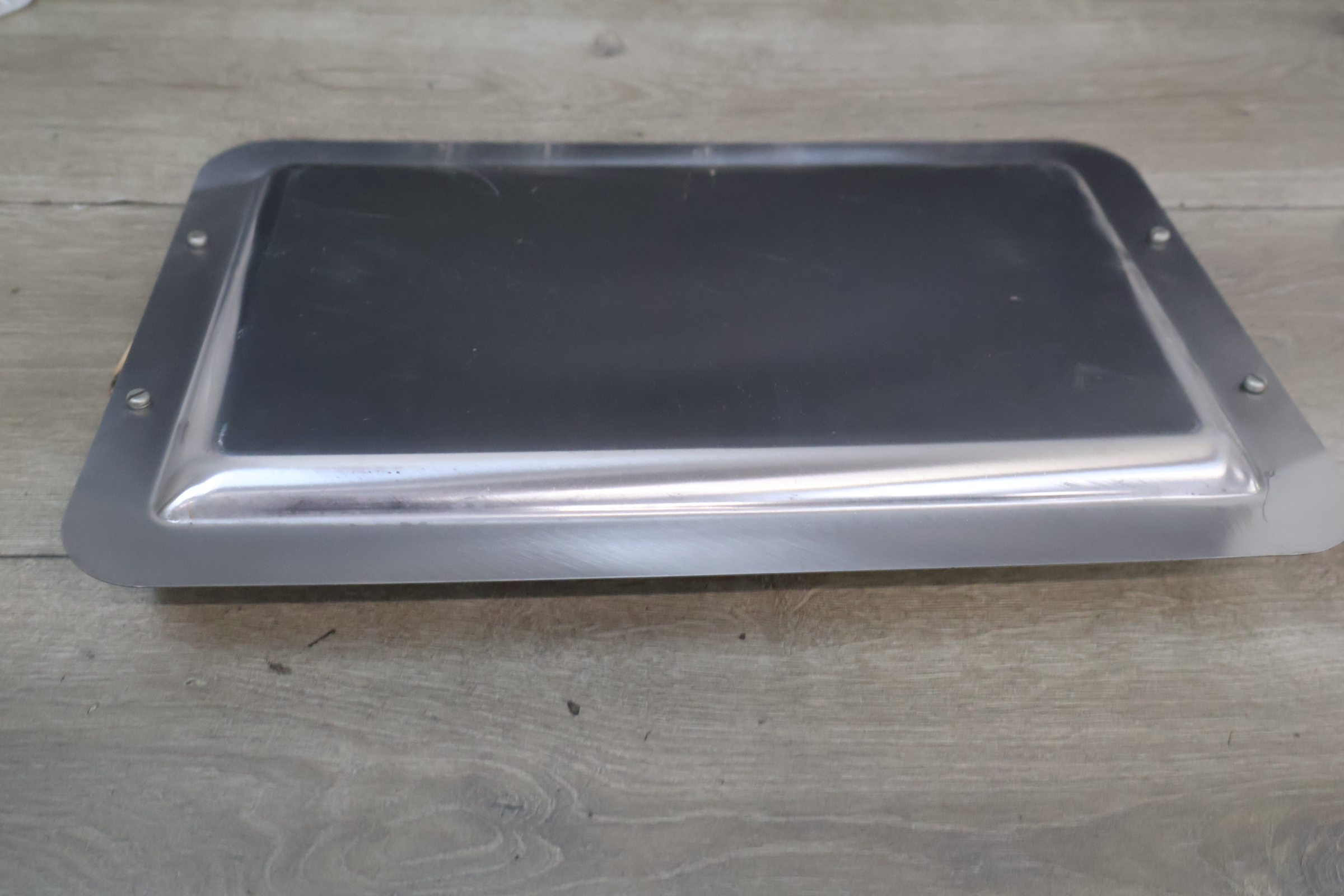 Glazen karaffen en glazen set met dienblad – foto 12 – kavel bij GSD Auctions, Zoeterwoude