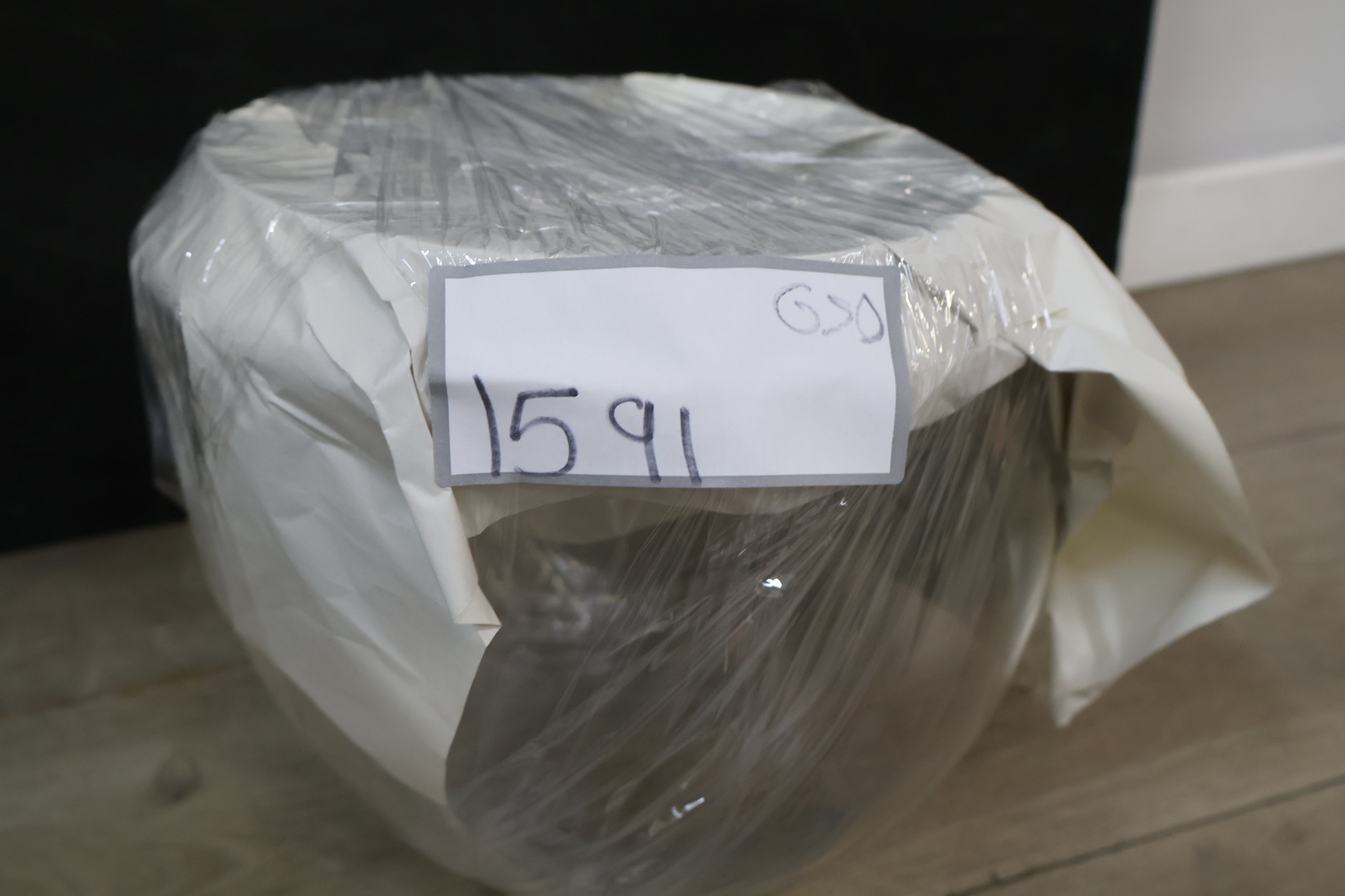 Glazen snoeppot met deksel – foto 15 – kavel bij GSD Auctions, Zoeterwoude