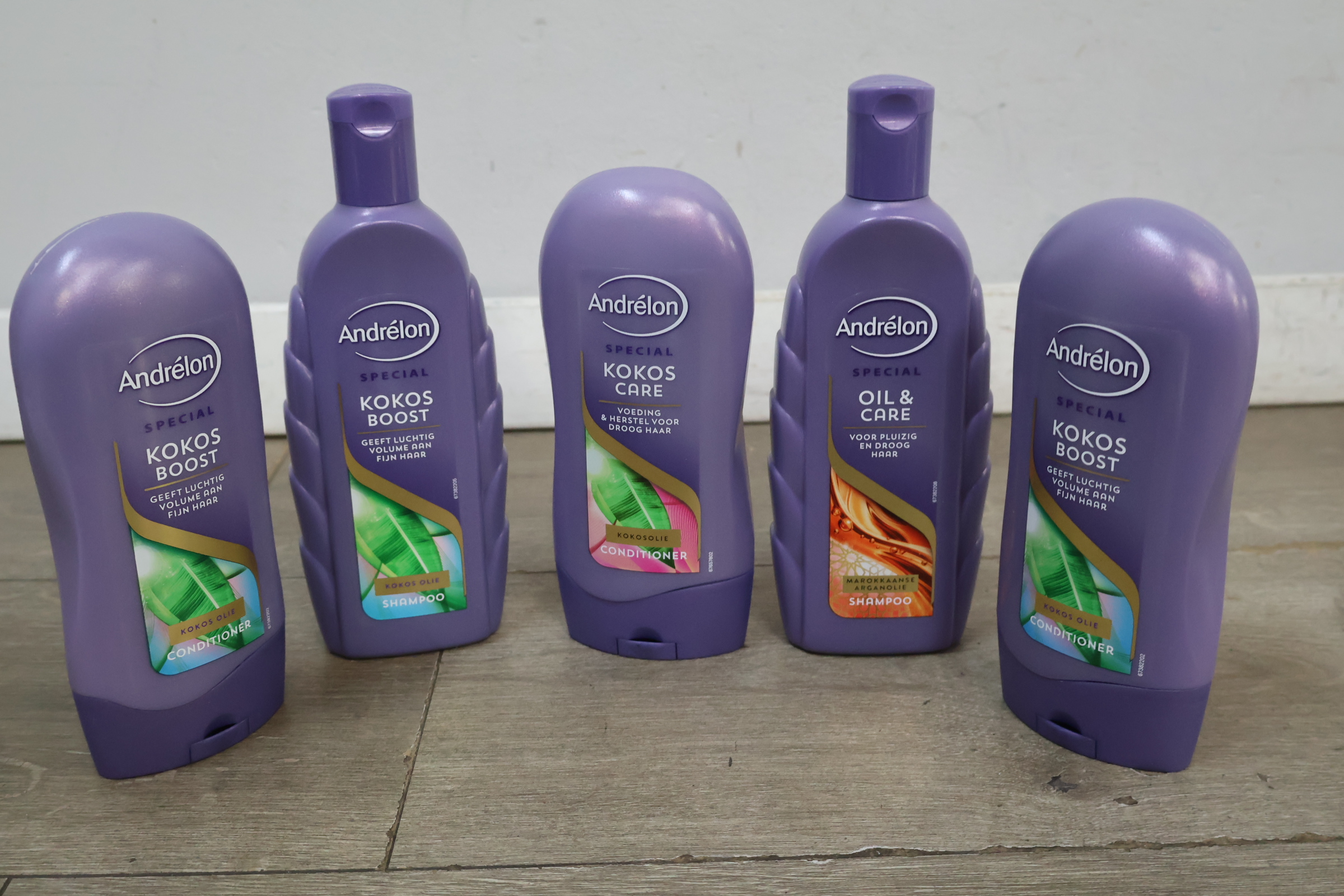 Verzorgingsproducten pakket met Andrélon, Dove, Nivea en Colgate – foto 6 – kavel bij GSD Auctions, Zoeterwoude