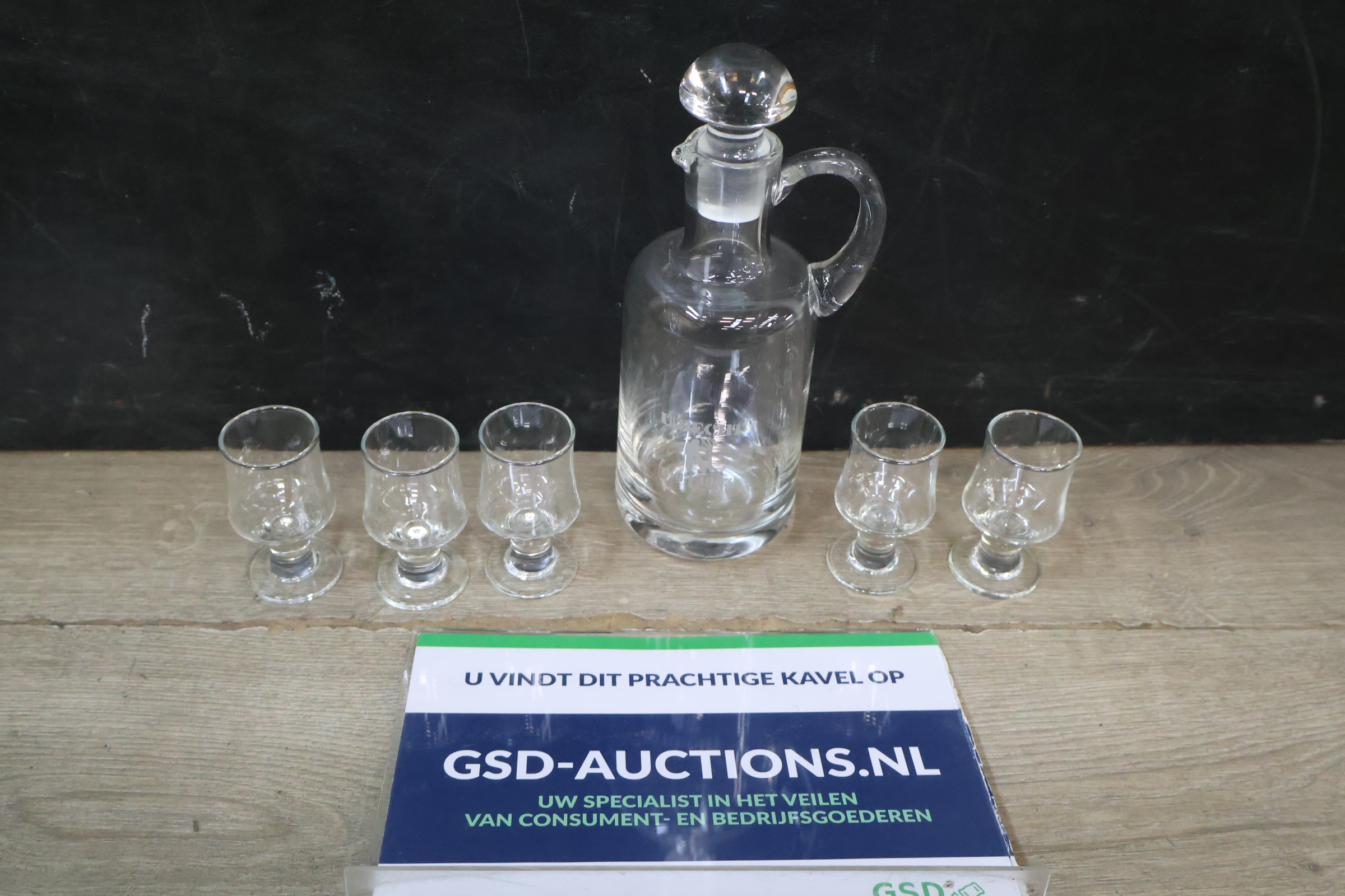 Dureche drankset met karaf en 5 glazen – foto 2 – kavel bij GSD Auctions, Zoeterwoude