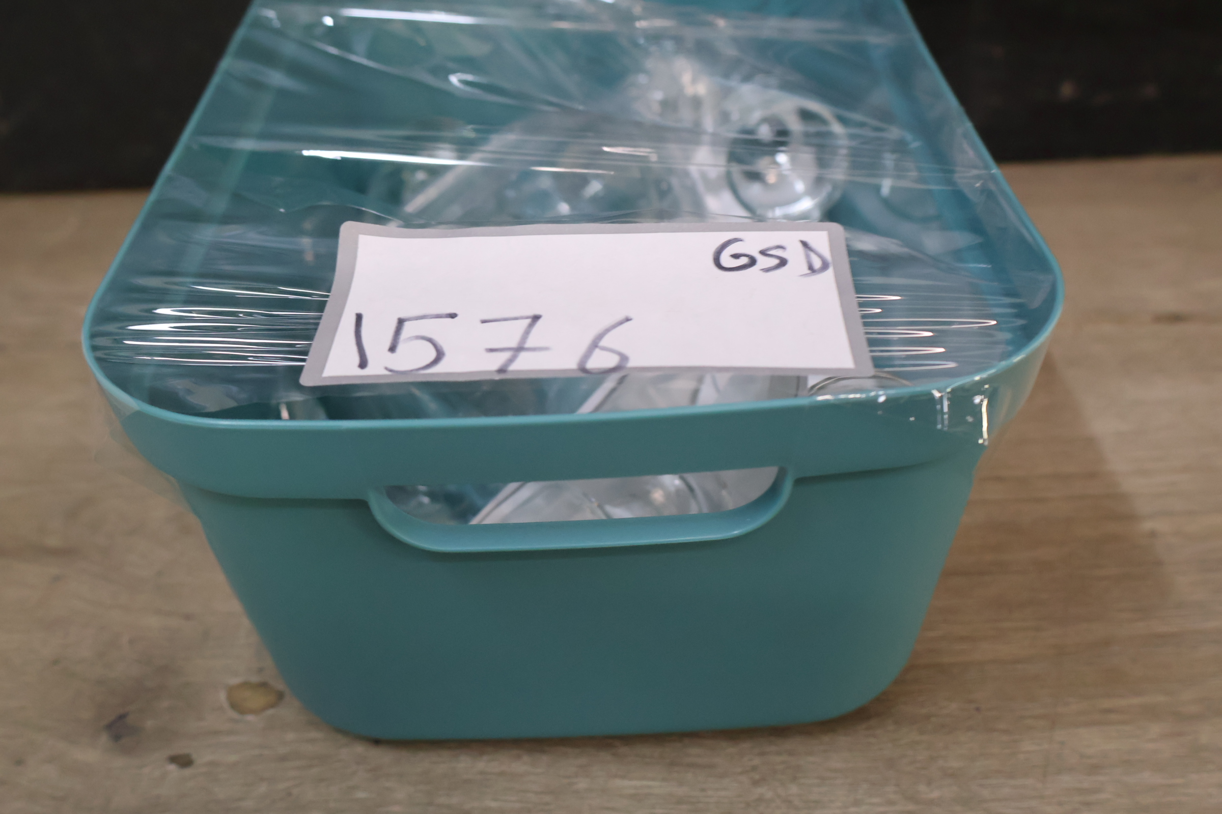 Dureche drankset met karaf en 5 glazen – foto 15 – kavel bij GSD Auctions, Zoeterwoude