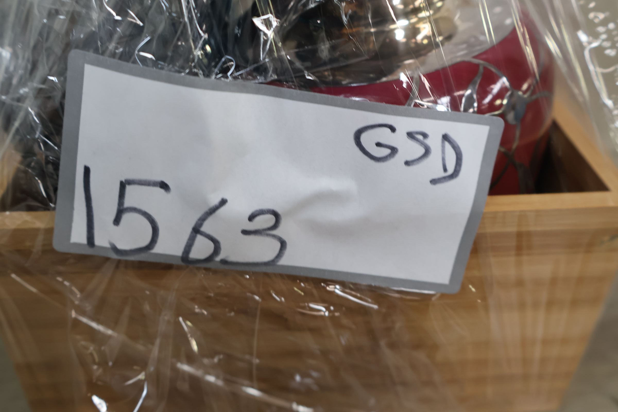 Set van drie vazen in verschillende kleuren – foto 18 – kavel bij GSD Auctions, Zoeterwoude
