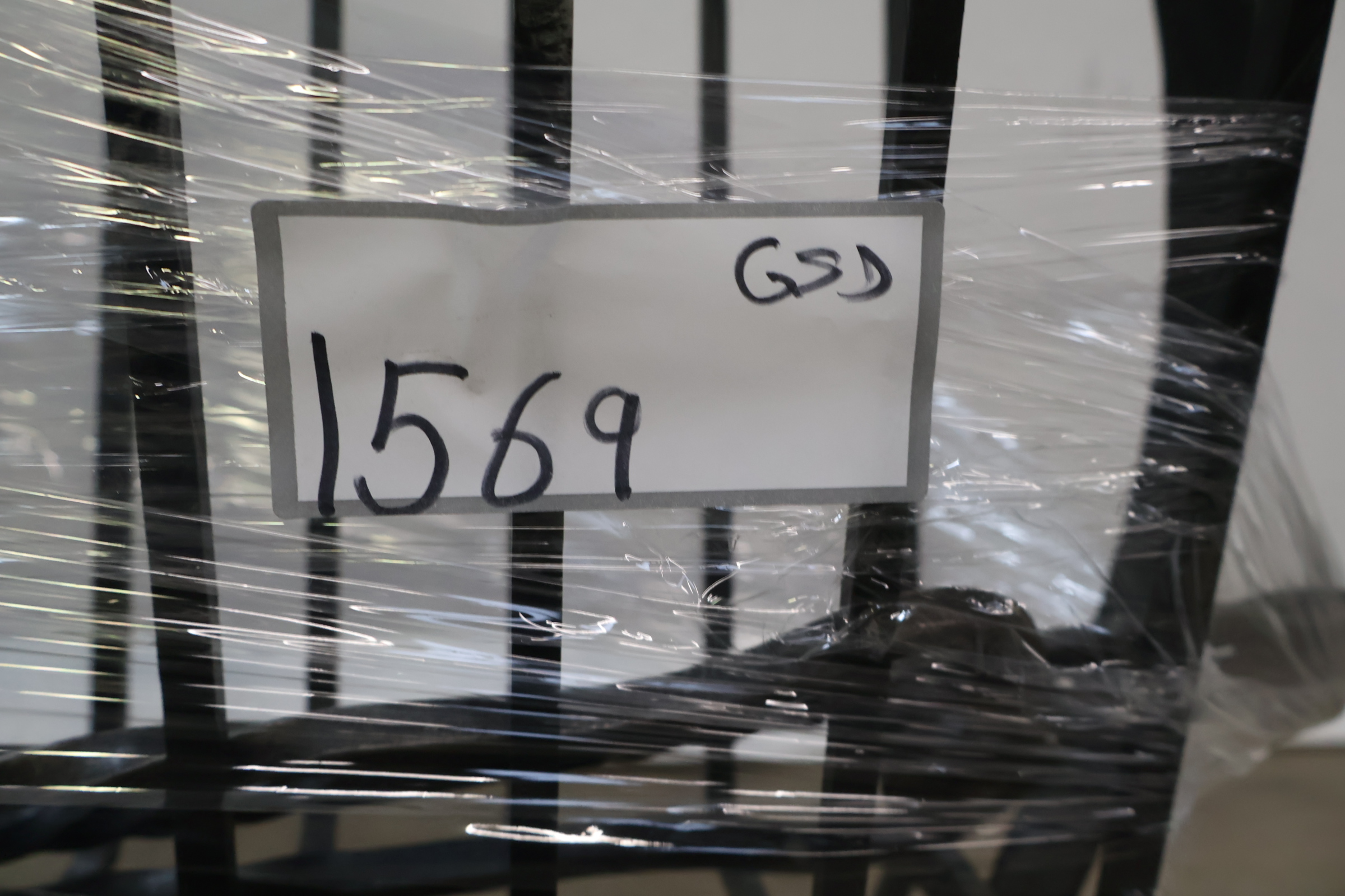 Smeedijzeren haardset met houtrek – foto 17 – kavel bij GSD Auctions, Zoeterwoude