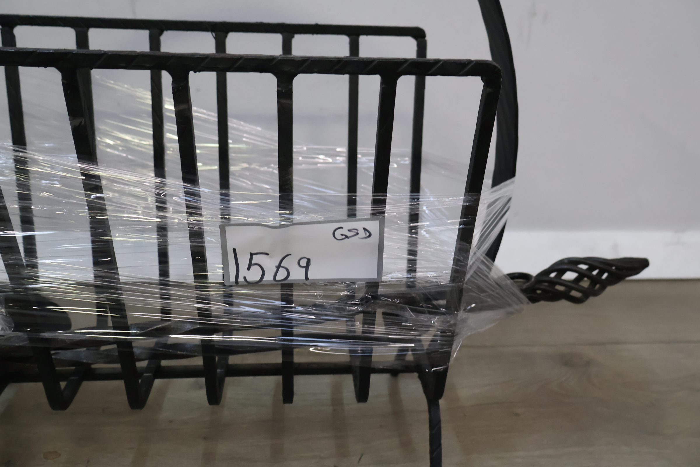 Smeedijzeren haardset met houtrek – foto 18 – kavel bij GSD Auctions, Zoeterwoude