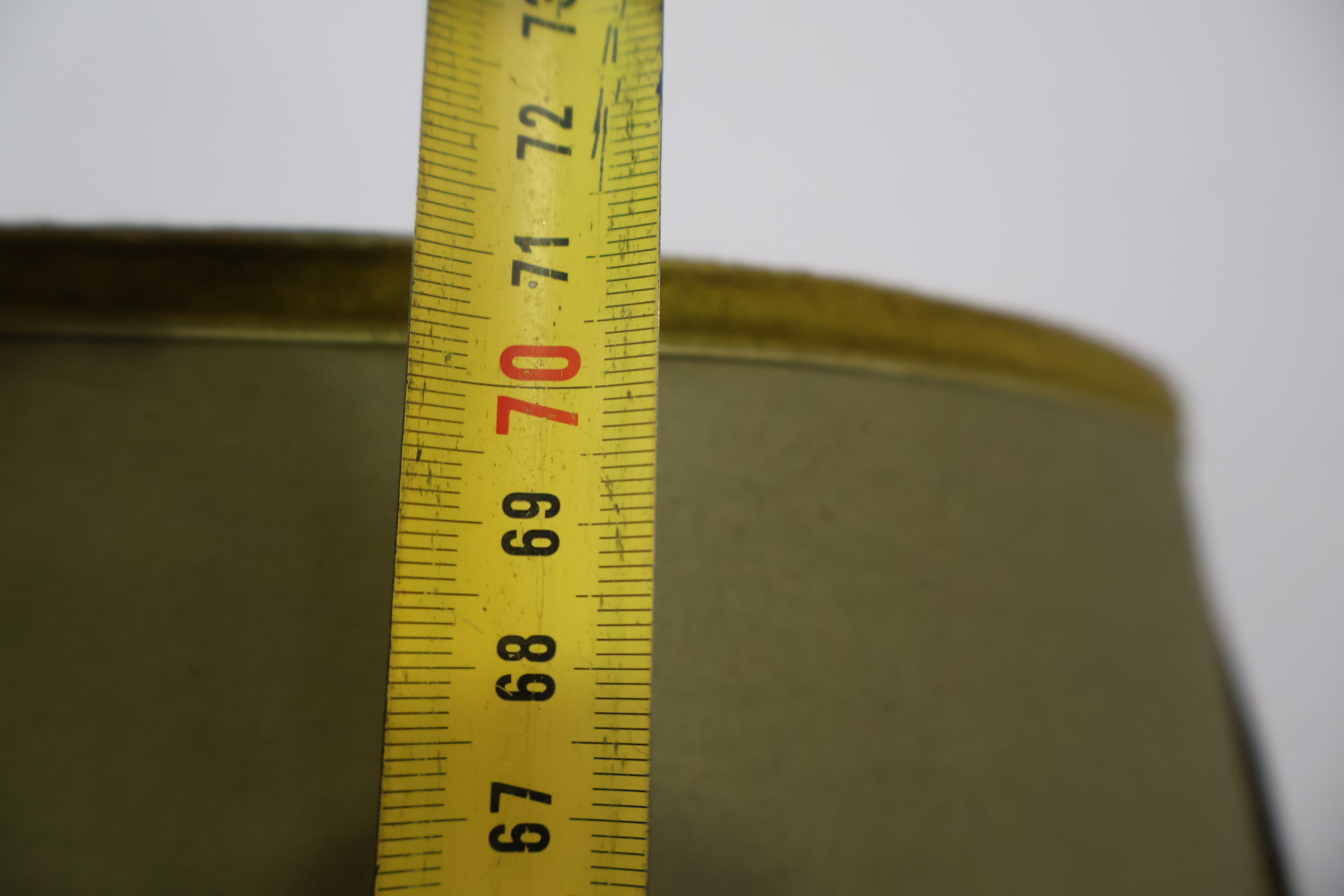 Vintage staande lamp met groene stoffen kap – foto 17 – kavel bij GSD Auctions, Zoeterwoude
