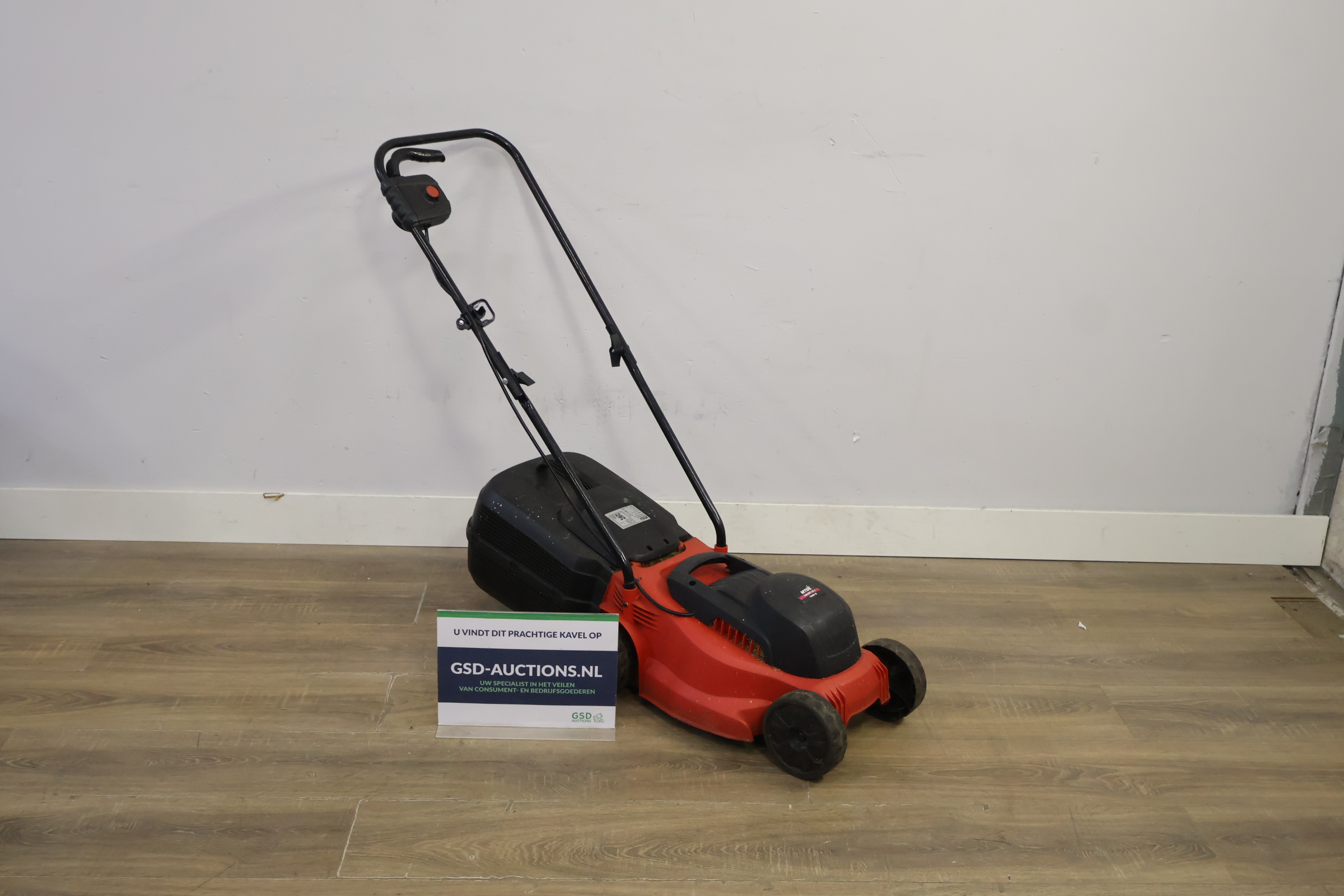 Elektrische Grasmaaier - MTD Smart 32E 1000W – foto 2 – kavel bij GSD Auctions, Zoeterwoude