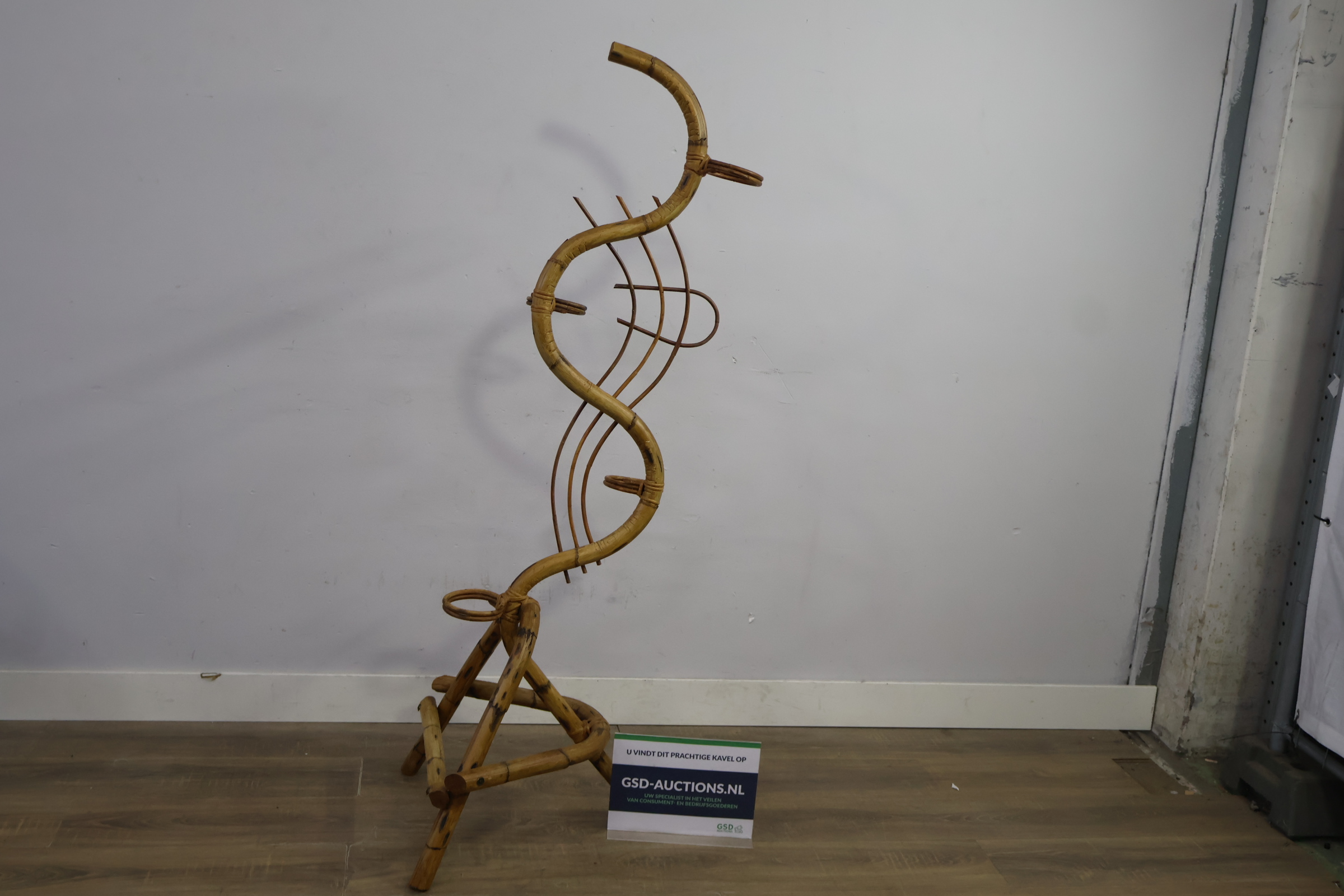 Vintage Rotan Plantenstandaard - Jaren '60 – foto 2 – kavel bij GSD Auctions, Zoeterwoude