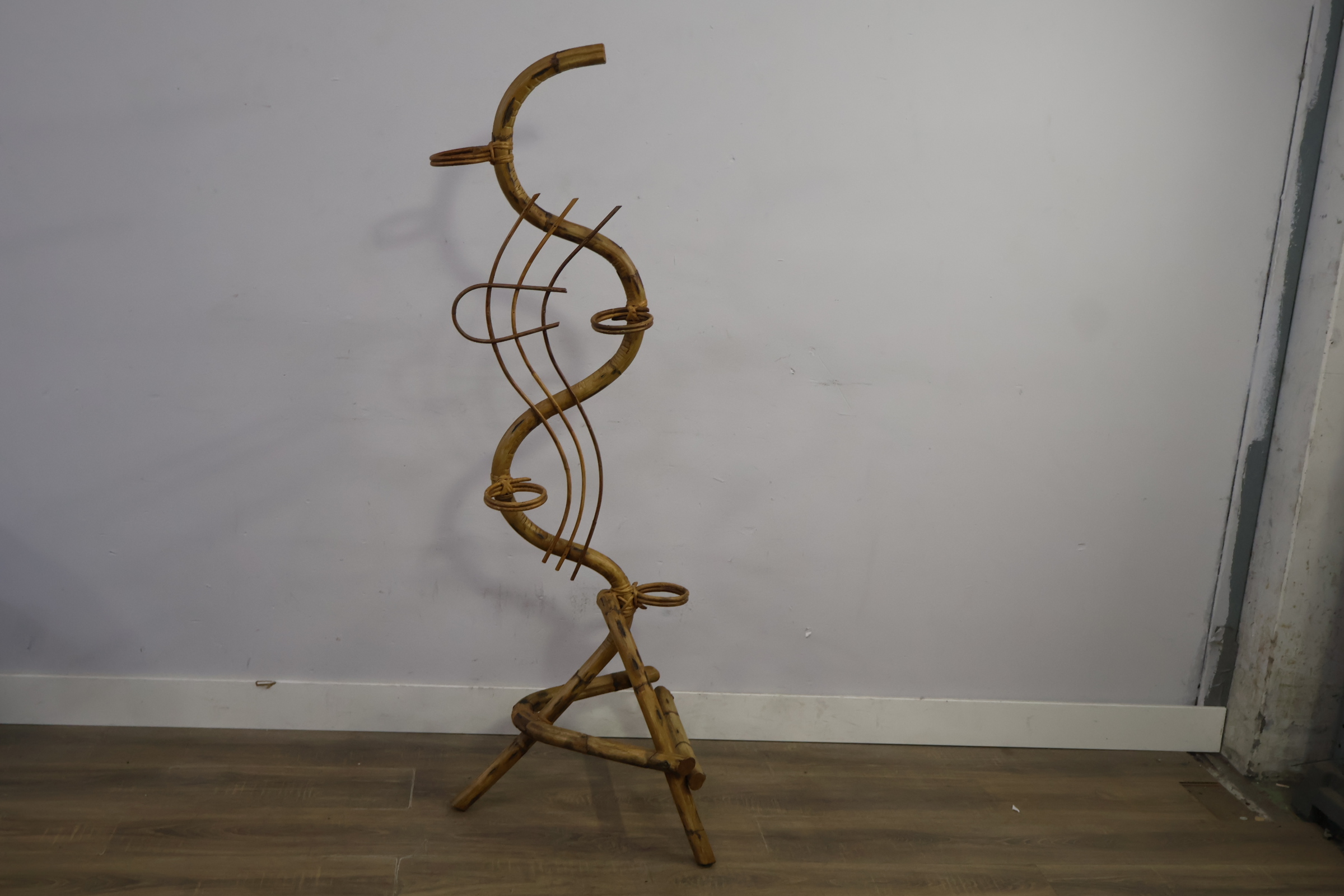Vintage Rotan Plantenstandaard - Jaren '60 – foto 7 – kavel bij GSD Auctions, Zoeterwoude