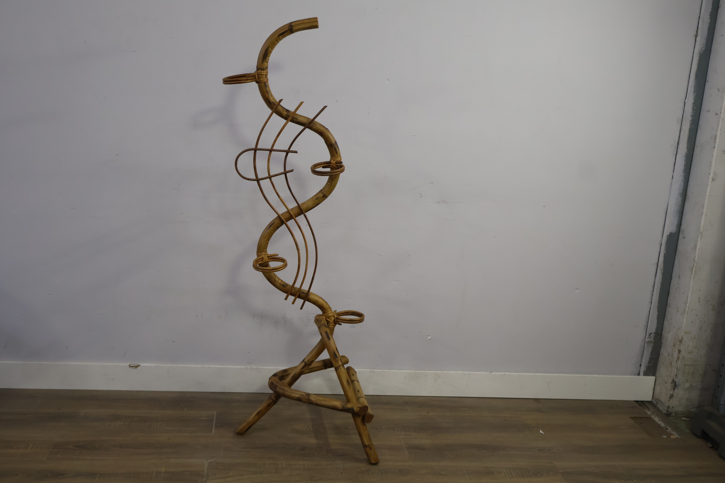 Vintage Rotan Plantenstandaard - Jaren '60 – foto 8 – kavel bij GSD Auctions, Zoeterwoude