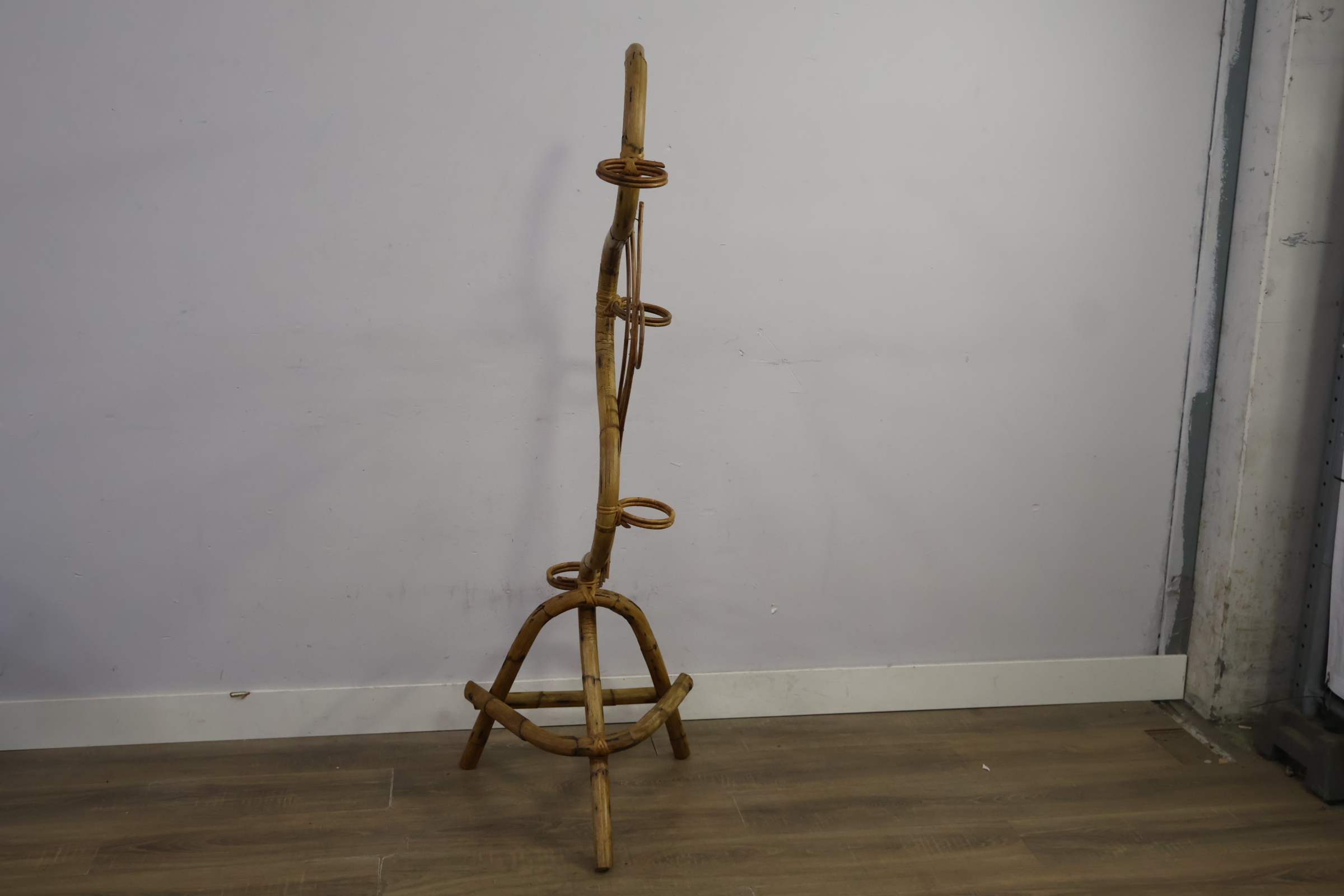 Vintage Rotan Plantenstandaard - Jaren '60 – foto 10 – kavel bij GSD Auctions, Zoeterwoude