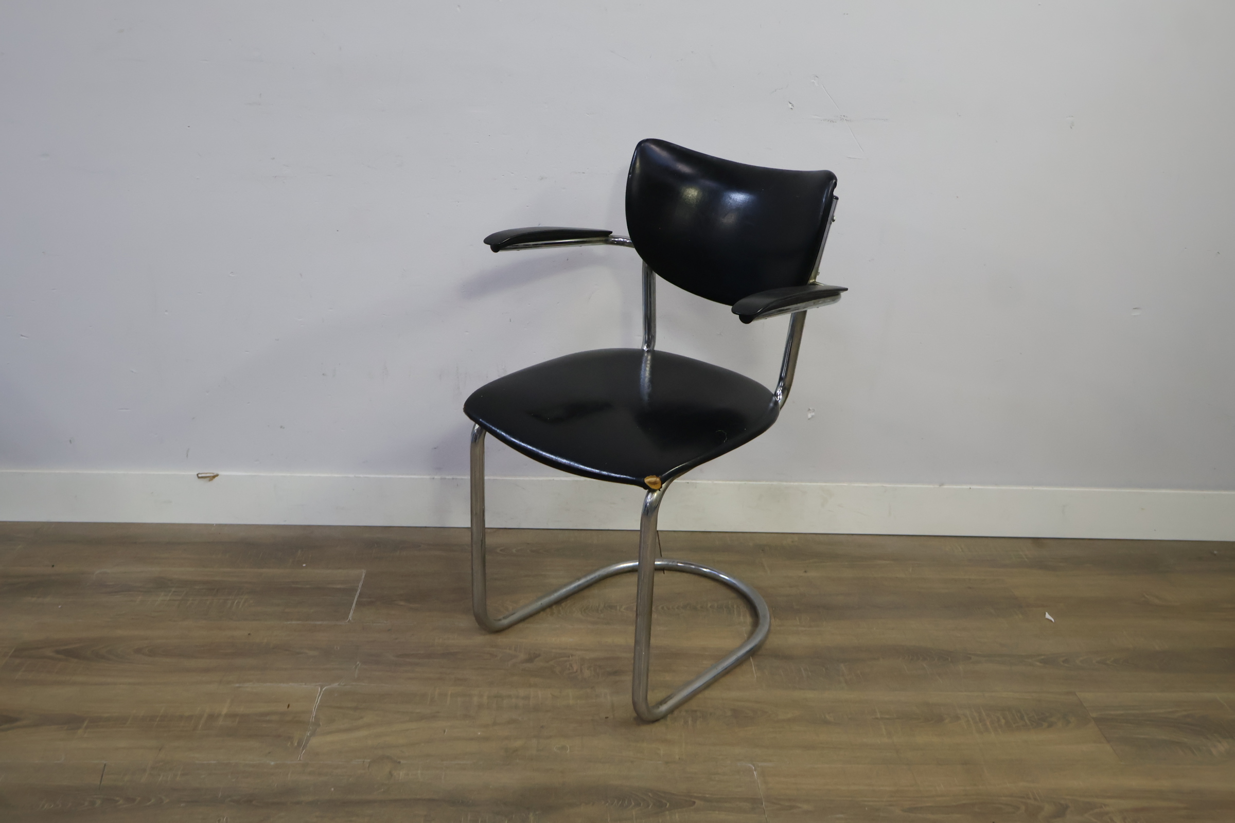 Vintage 'De Wit 3011' Buisframe Stoel met Skai - Jaren '50 – foto 10 – kavel bij GSD Auctions, Zoeterwoude