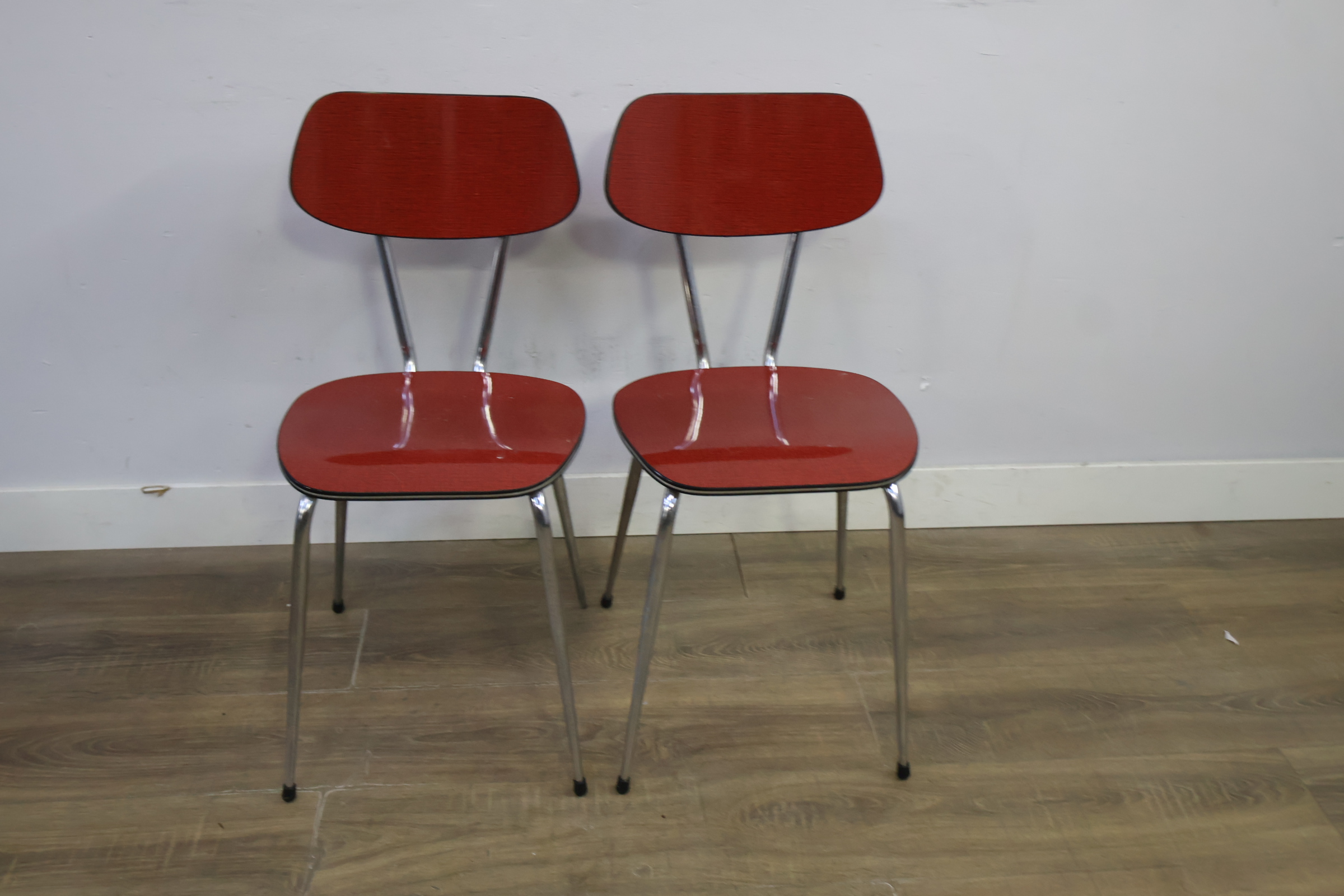 Set van 2 Formica Vintage Stoelen - Jaren '60 – foto 12 – kavel bij GSD Auctions, Zoeterwoude
