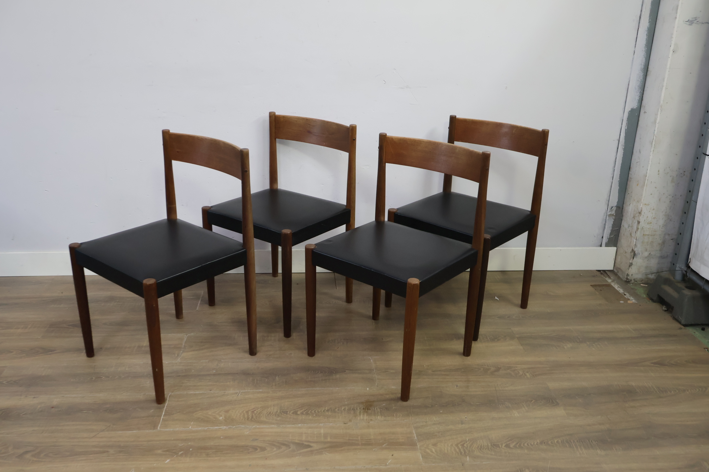 4 Eetkamerstoelen - Poul M. Volther voor Frem Røjle, Denemarken, jaren 60 – foto 10 – kavel bij GSD Auctions, Zoeterwoude