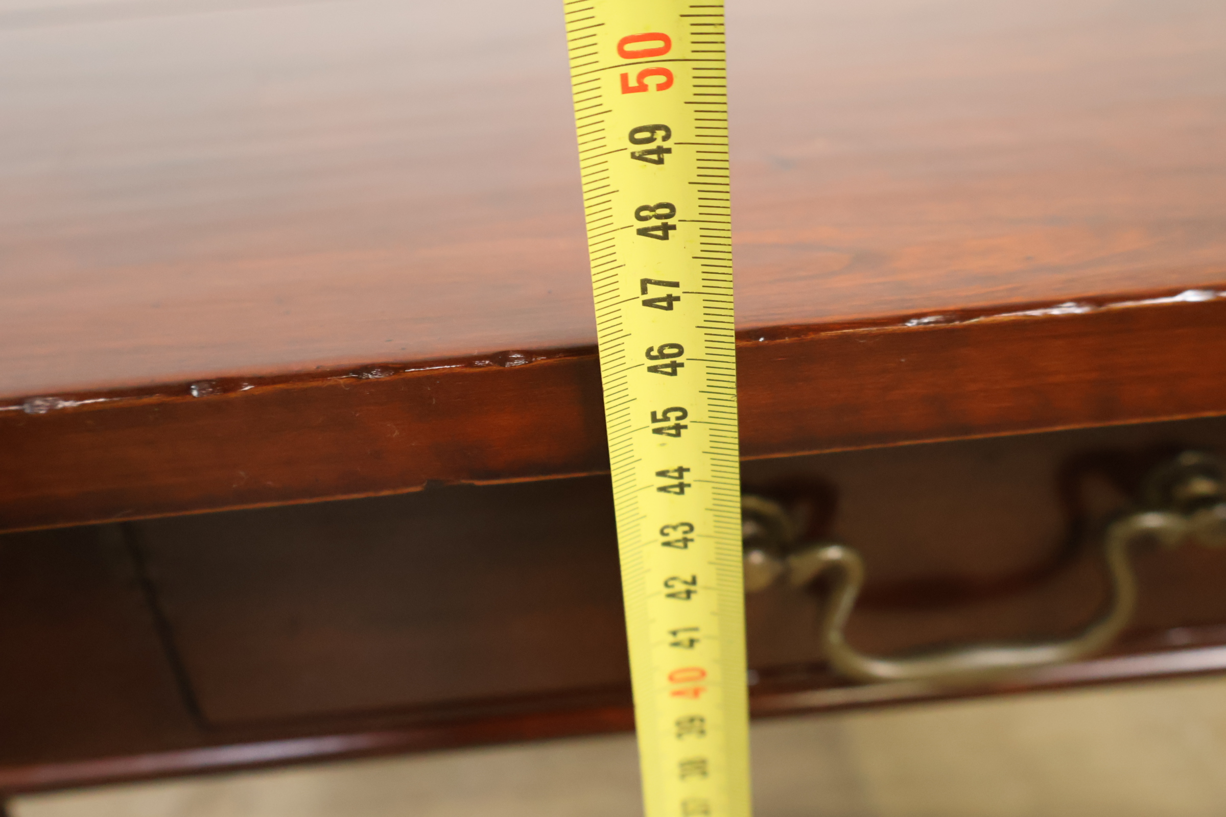 Salontafel met lade – foto 20 – kavel bij GSD Auctions, Zoeterwoude