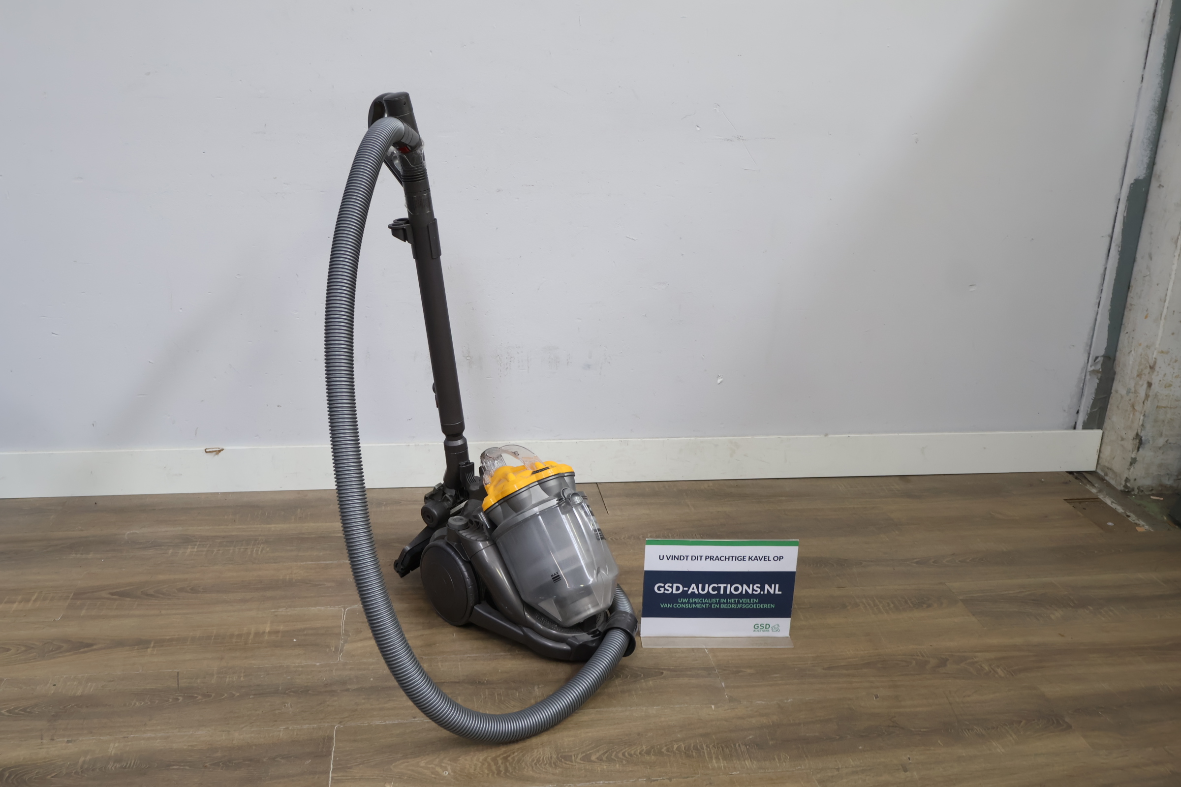 Dyson stofzuiger met cycloontechnologie – foto 2 – kavel bij GSD Auctions, Zoeterwoude