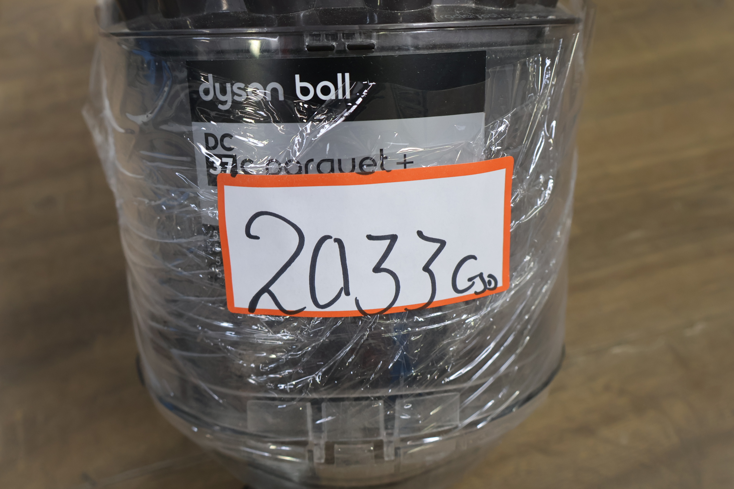 Dyson Ball DC37C Parquet+ stofzuiger – foto 14 – kavel bij GSD Auctions, Zoeterwoude