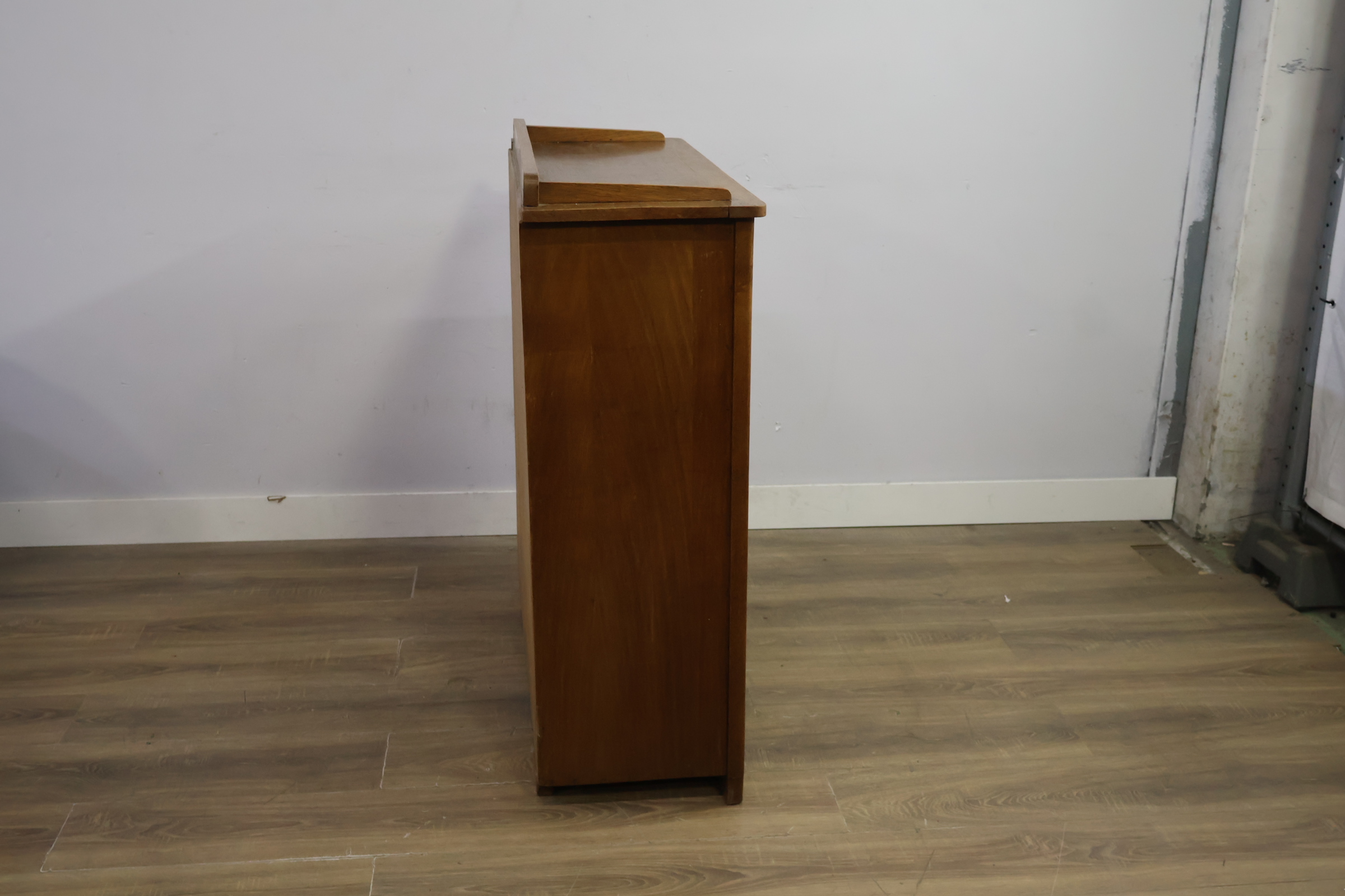 Art Deco kast, Vitinre boekenkast - Glazen Schuifdeuren – foto 3 – kavel bij GSD Auctions, Zoeterwoude