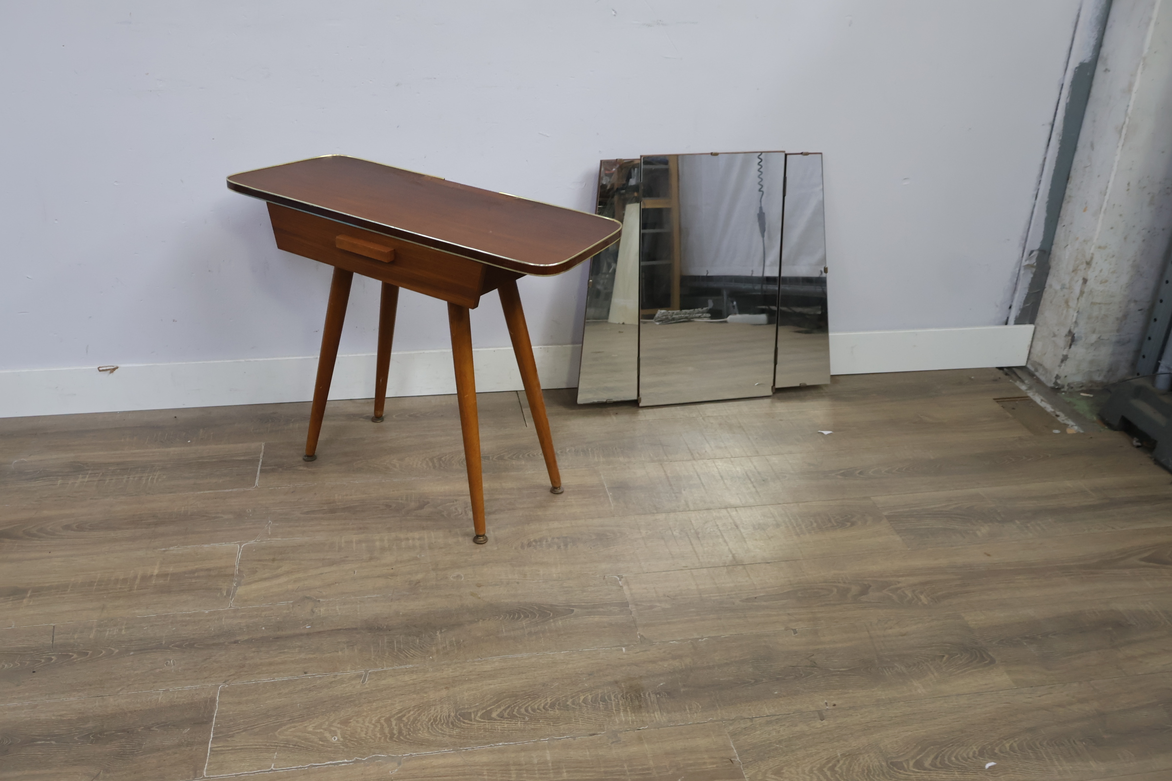 Vintage Kaptafel, Make-up Tafel - Jaren '60 – foto 12 – kavel bij GSD Auctions, Zoeterwoude