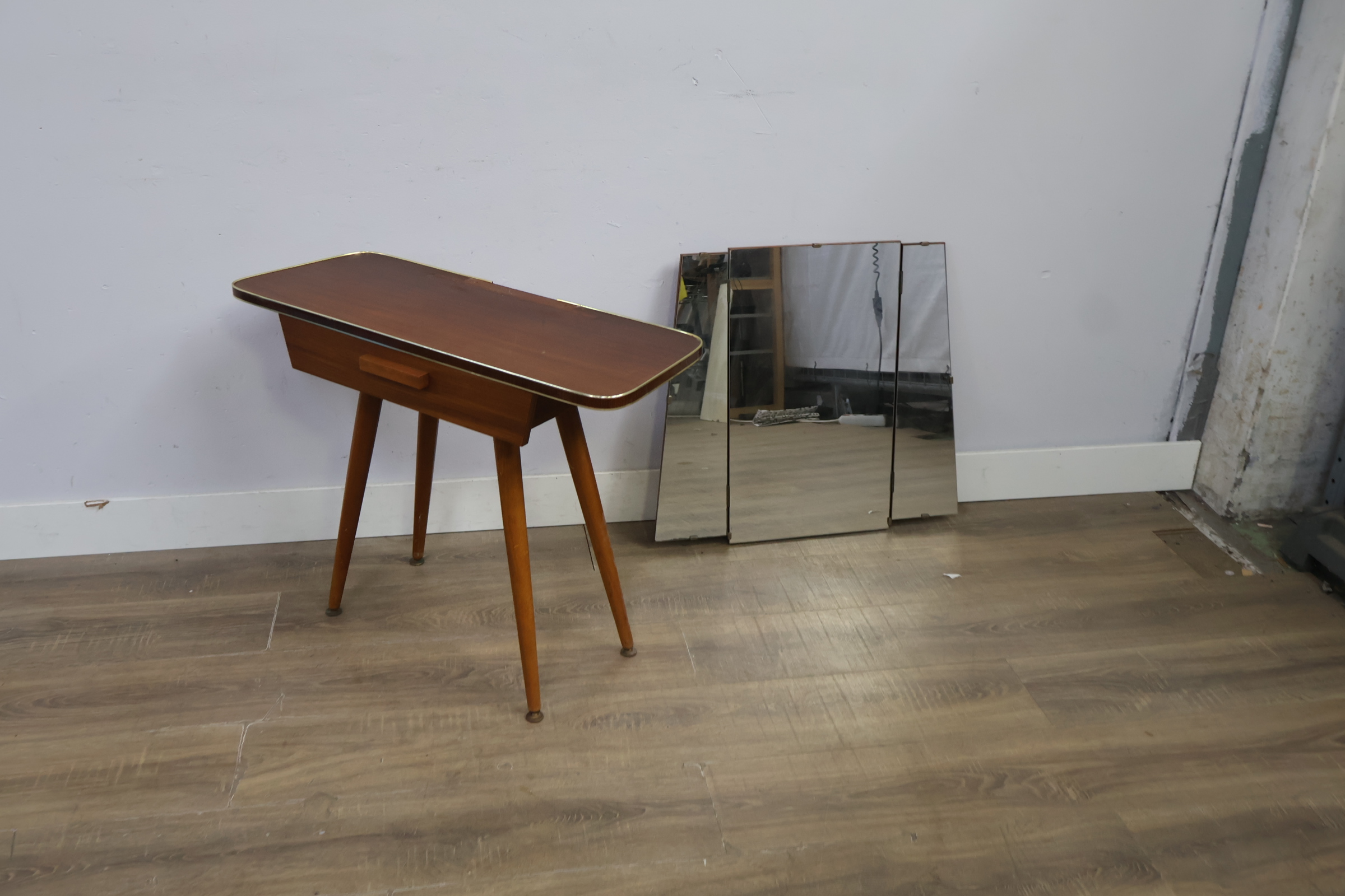 Vintage Kaptafel, Make-up Tafel - Jaren '60 – foto 13 – kavel bij GSD Auctions, Zoeterwoude
