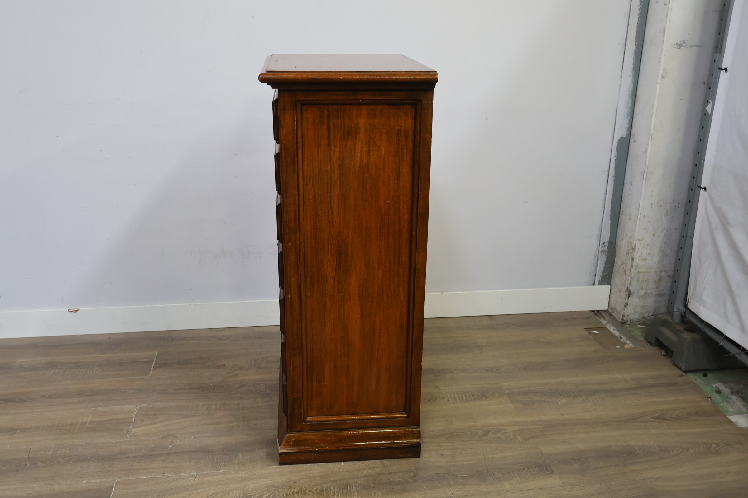 Houten ladekast – foto 7 – kavel bij GSD Auctions, Zoeterwoude