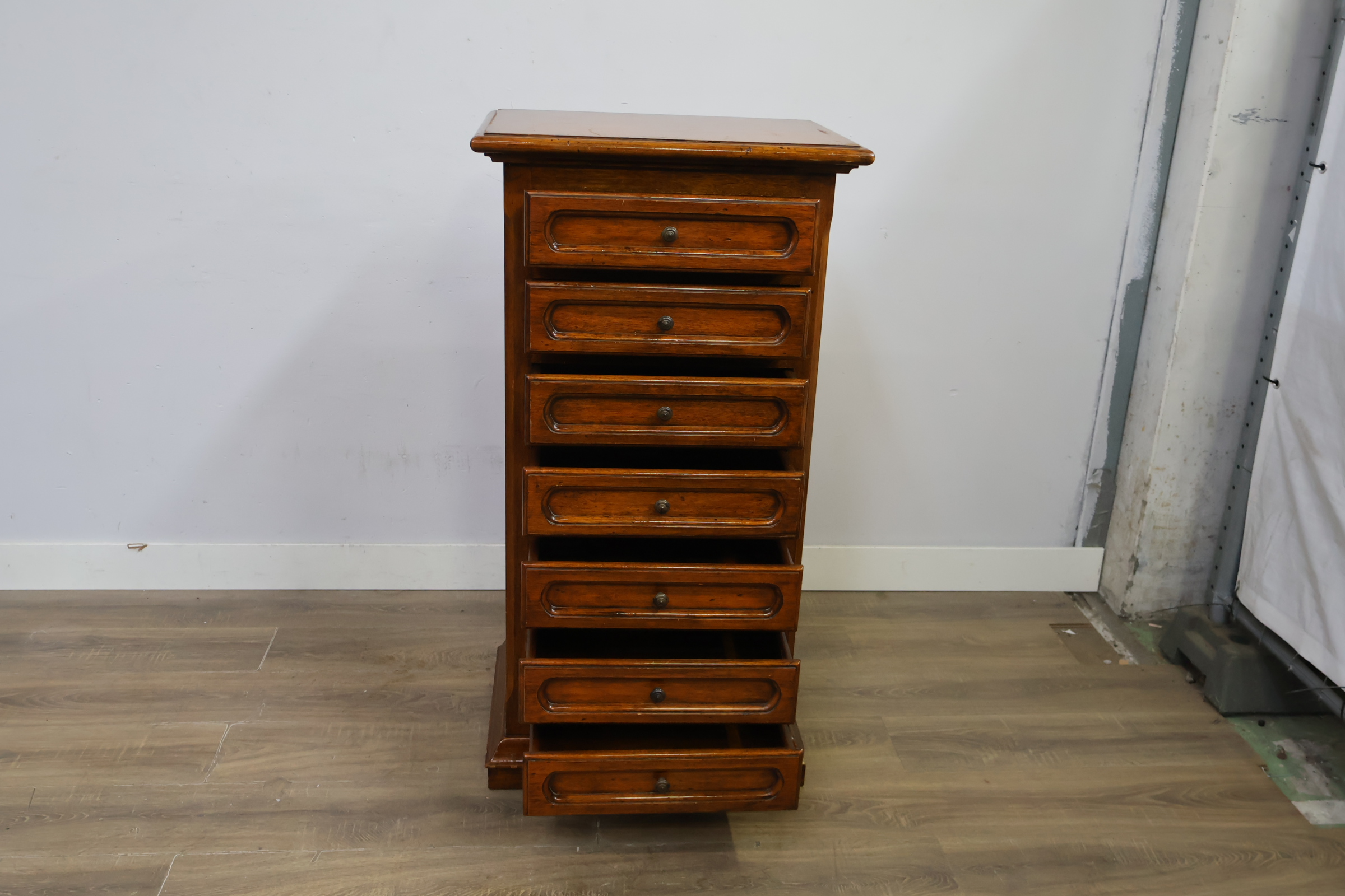 Houten ladekast – foto 11 – kavel bij GSD Auctions, Zoeterwoude