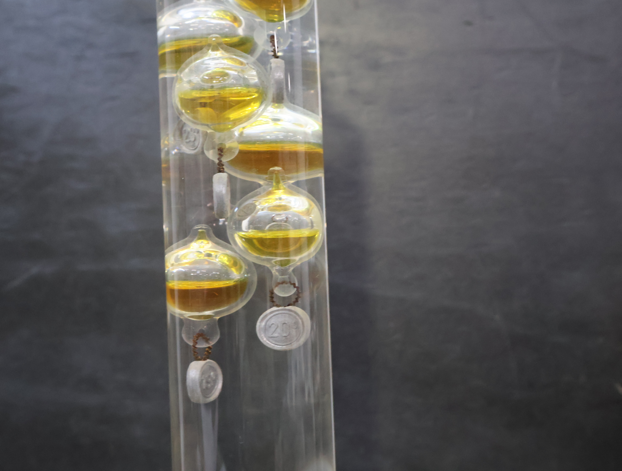 Set van twee Galileo thermometers – foto 10 – kavel bij GSD Auctions, Zoeterwoude