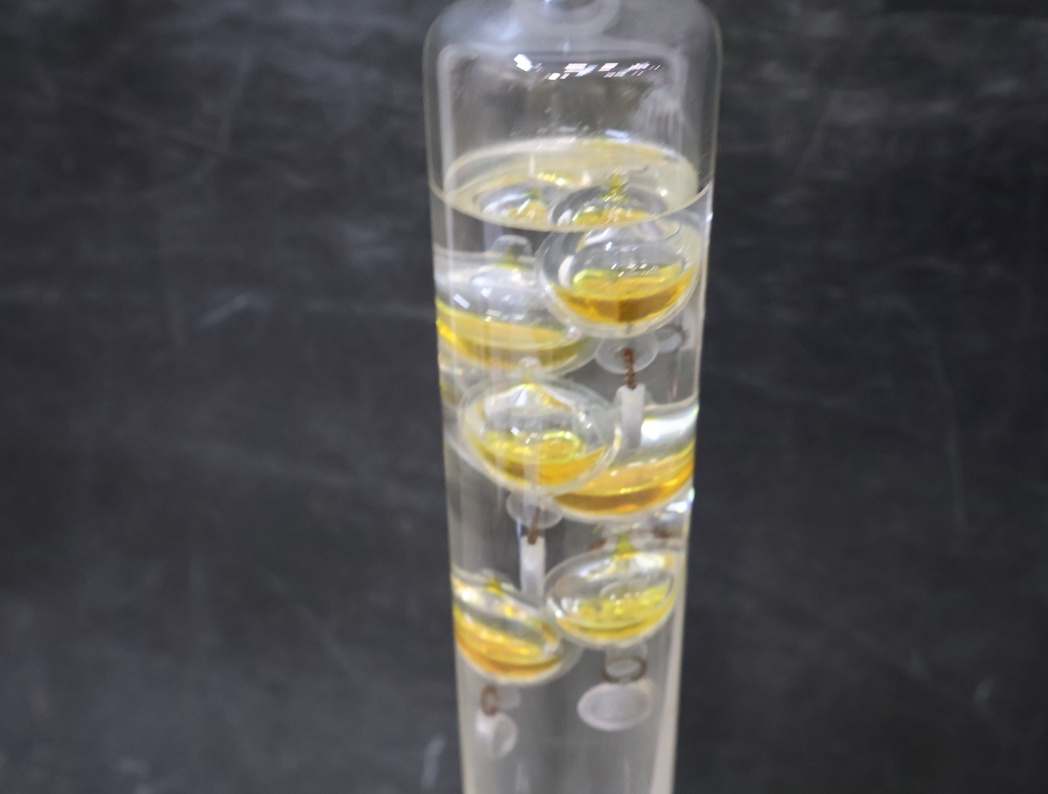 Set van twee Galileo thermometers – foto 11 – kavel bij GSD Auctions, Zoeterwoude