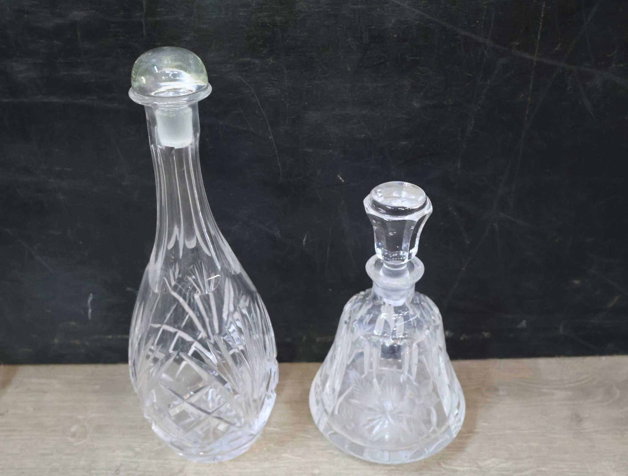 Verzameling Kristallen Karaffen – foto 10 – kavel bij GSD Auctions, Zoeterwoude