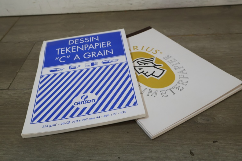 Tekenpapier en kleurpotloden – foto 15 – kavel bij GSD Auctions, Zoeterwoude
