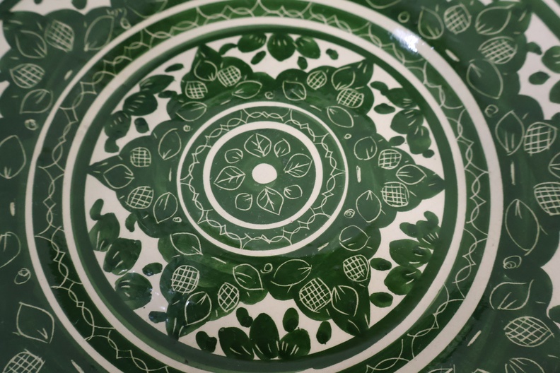 Groen aardewerk servies - Portugal – foto 5 – kavel bij GSD Auctions, Zoeterwoude