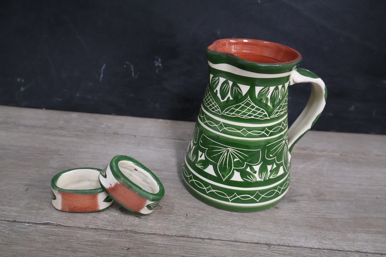 Groen aardewerk servies - Portugal – foto 14 – kavel bij GSD Auctions, Zoeterwoude