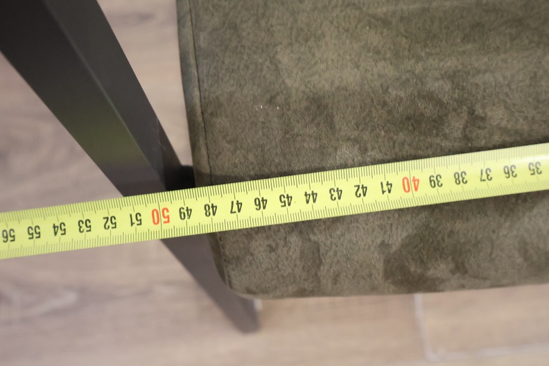Set van 4 groene eetkamerstoelen met metalen frame – foto 14 – kavel bij GSD Auctions, Zoeterwoude