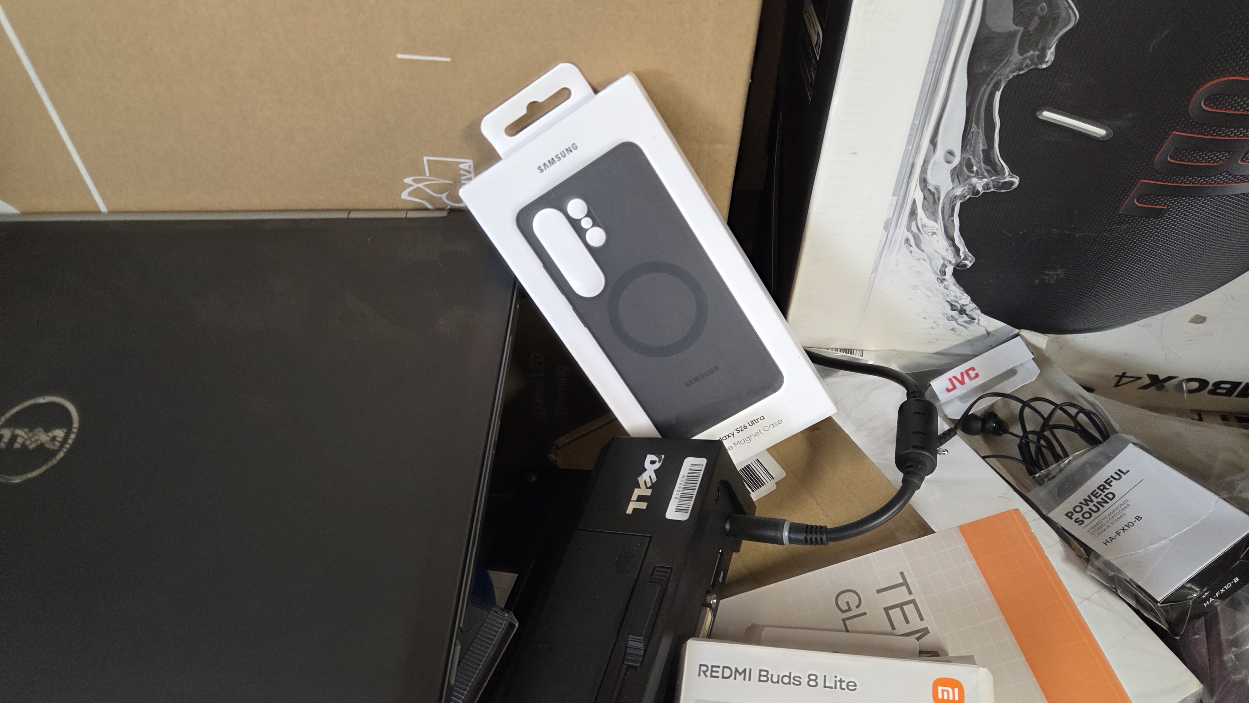 Ongecontroleerde Retouren Pallet (10) – foto 7 – kavel bij GSD Auctions, Zoeterwoude