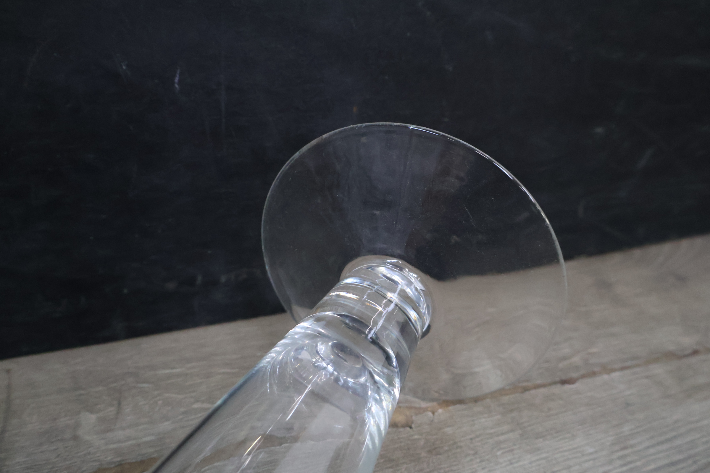 Set van vijf glazen vazen' – foto 16 – kavel bij GSD Auctions, Zoeterwoude