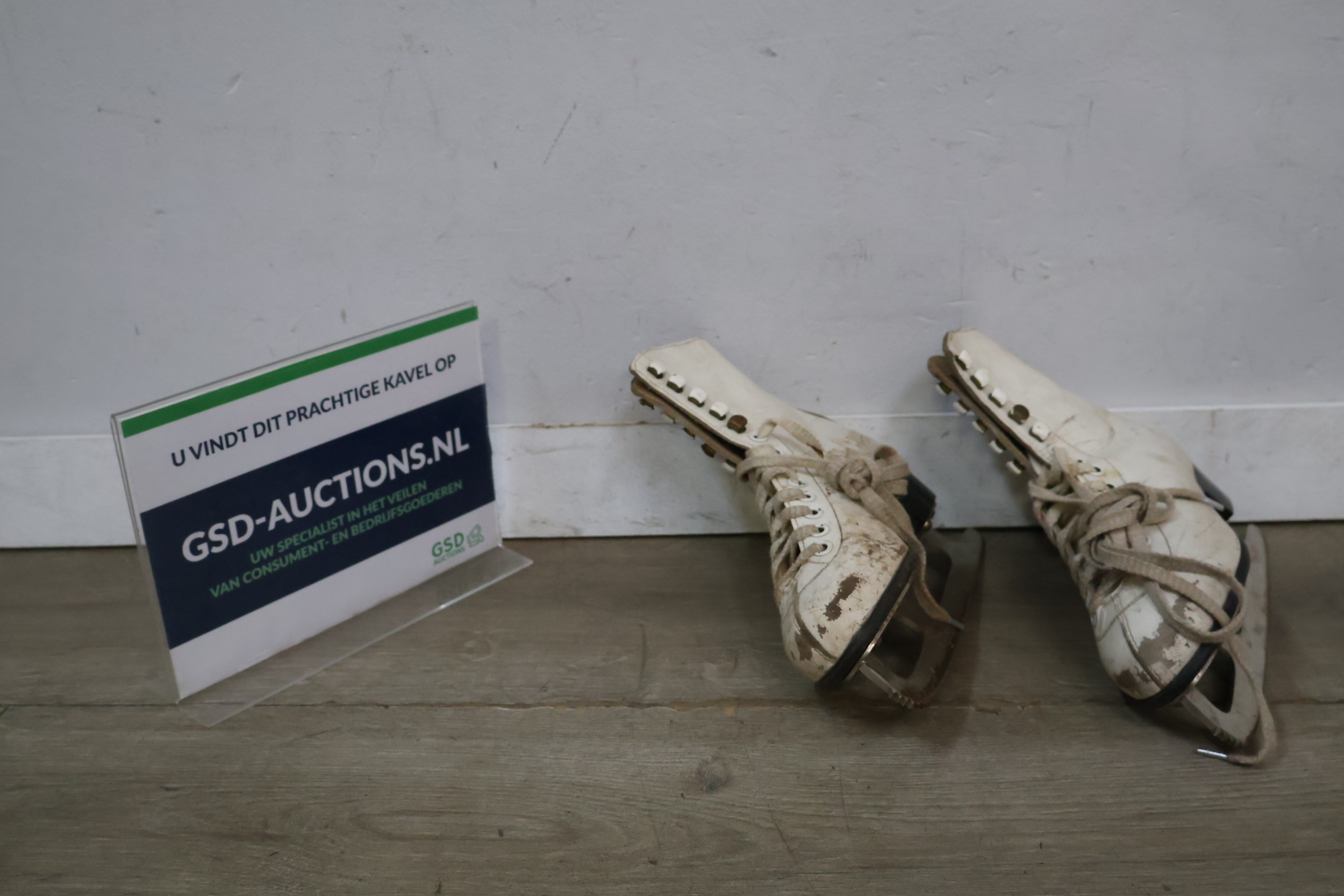 Kunstschaatsen Maat 31' – foto 2 – kavel bij GSD Auctions, Zoeterwoude