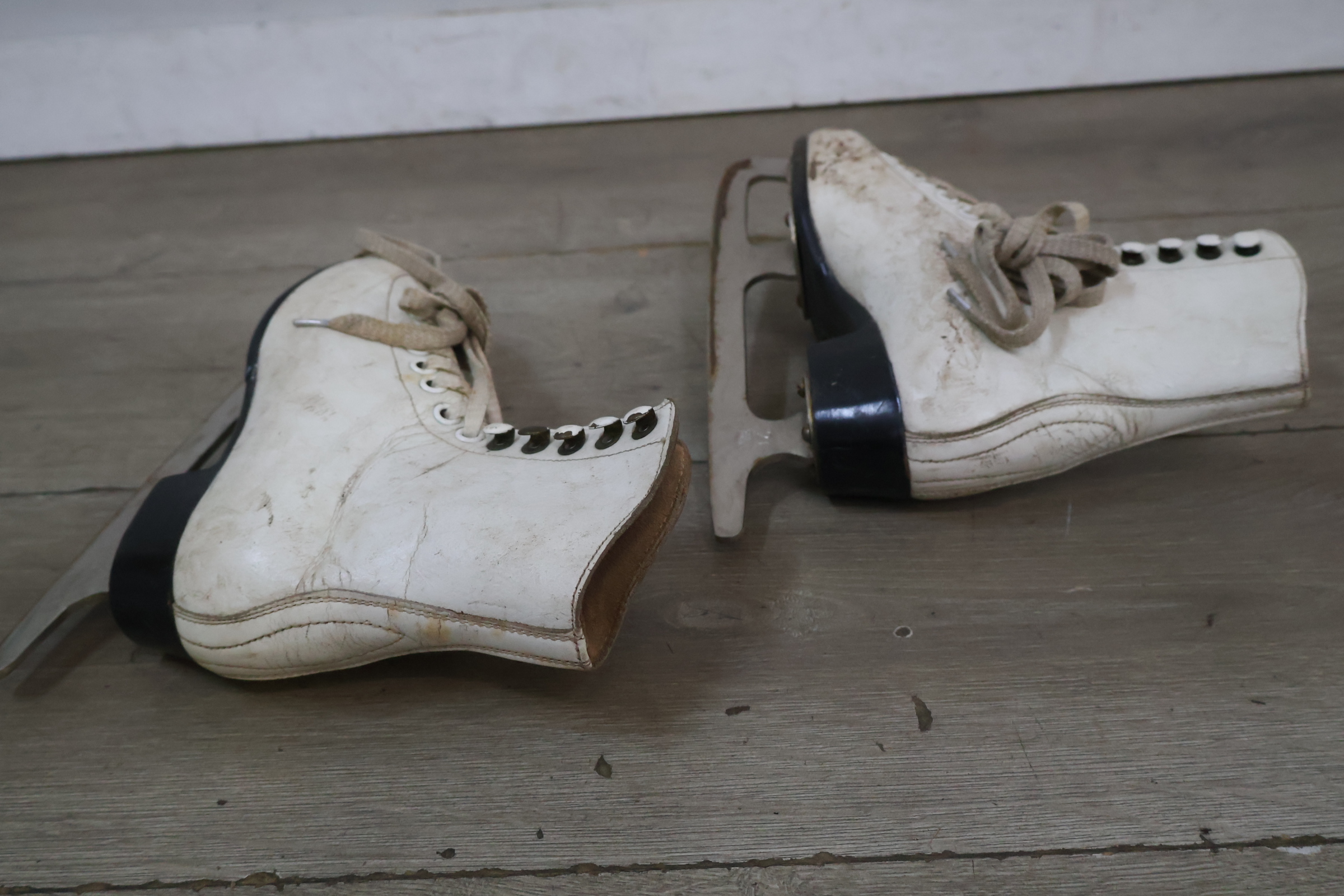 Kunstschaatsen Maat 31' – foto 5 – kavel bij GSD Auctions, Zoeterwoude