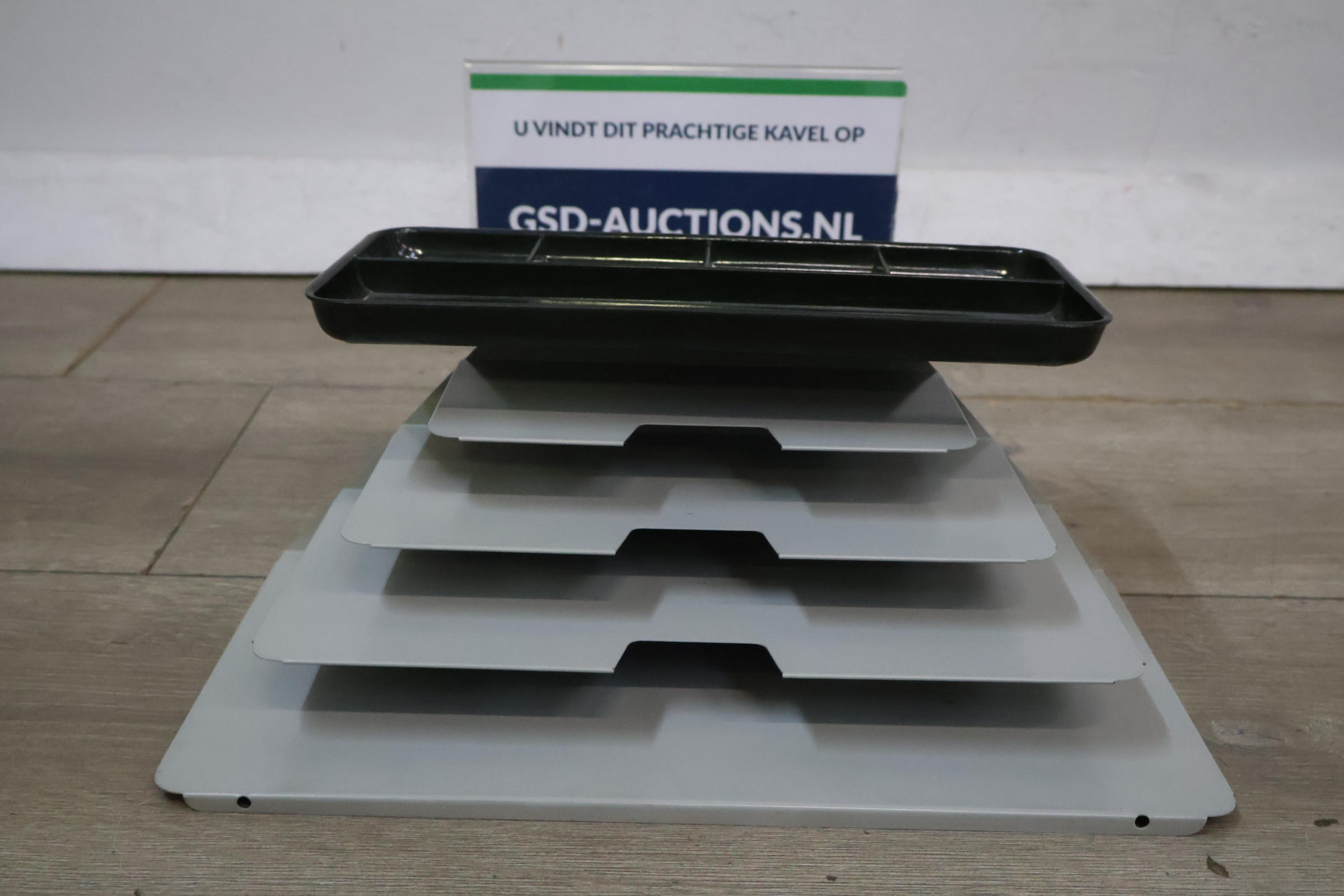 Metalen organizer' – foto 2 – kavel bij GSD Auctions, Zoeterwoude