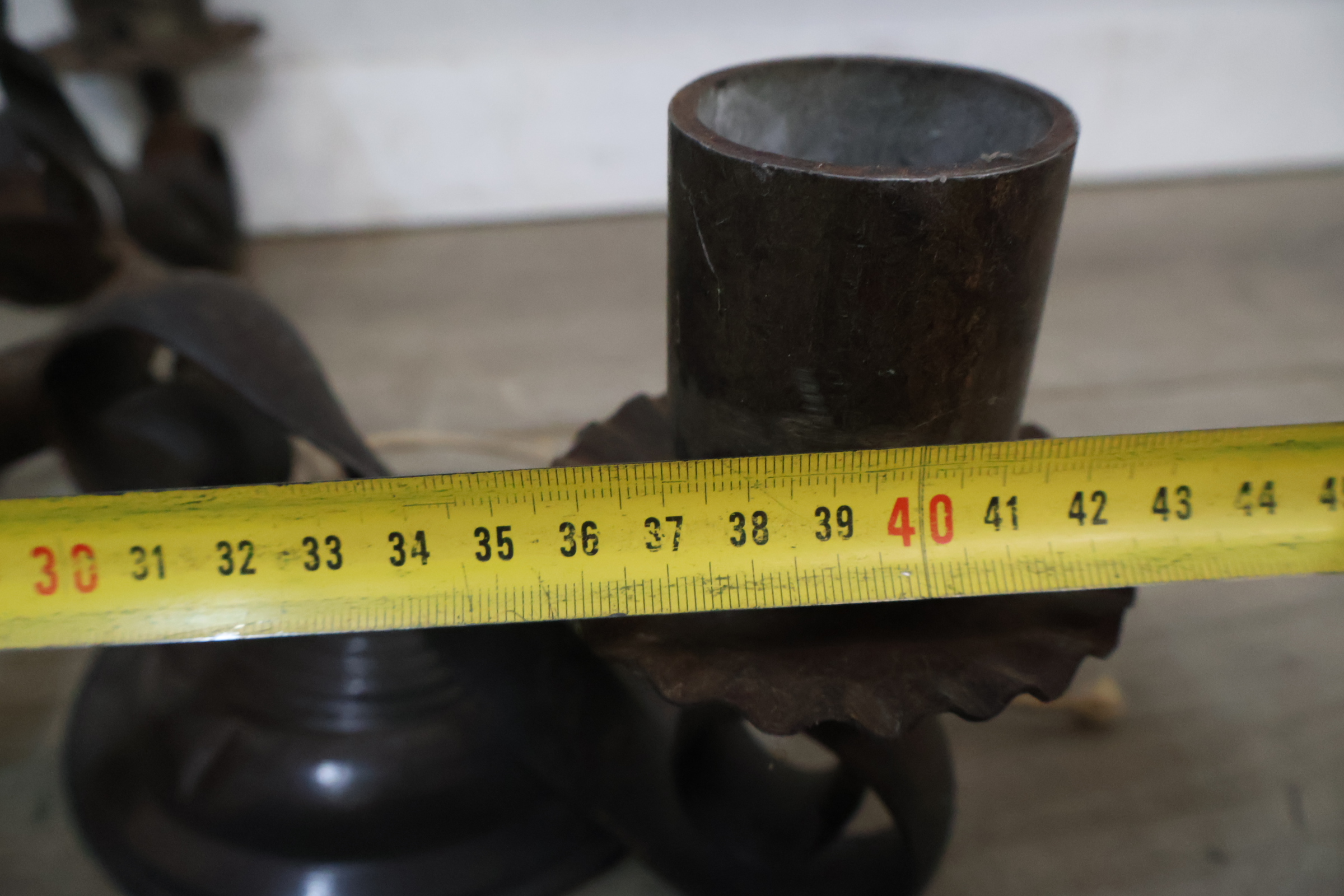 Smeedijzeren kroonluchter' – foto 15 – kavel bij GSD Auctions, Zoeterwoude