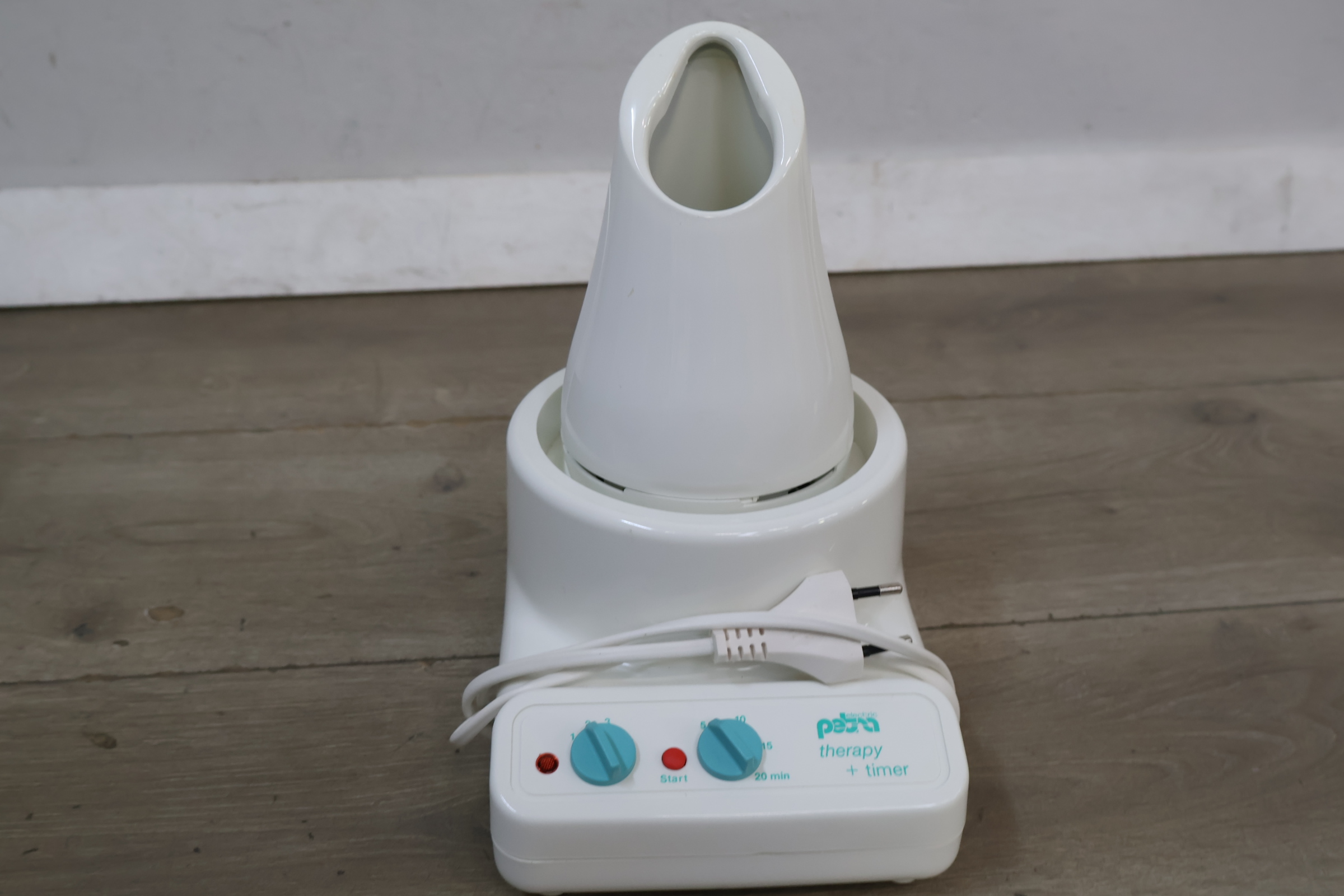 Petra Electric Dampftherapiegerät stoombadapparaat' – foto 13 – kavel bij GSD Auctions, Zoeterwoude