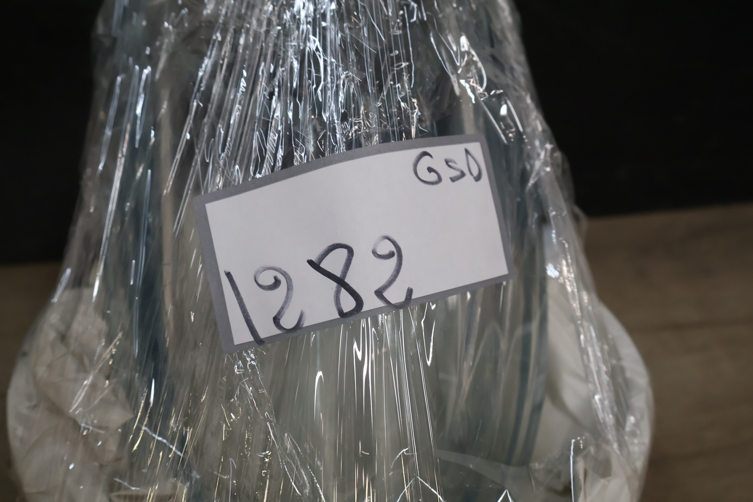 Helder glazen vaas en schaal' – foto 17 – kavel bij GSD Auctions, Zoeterwoude