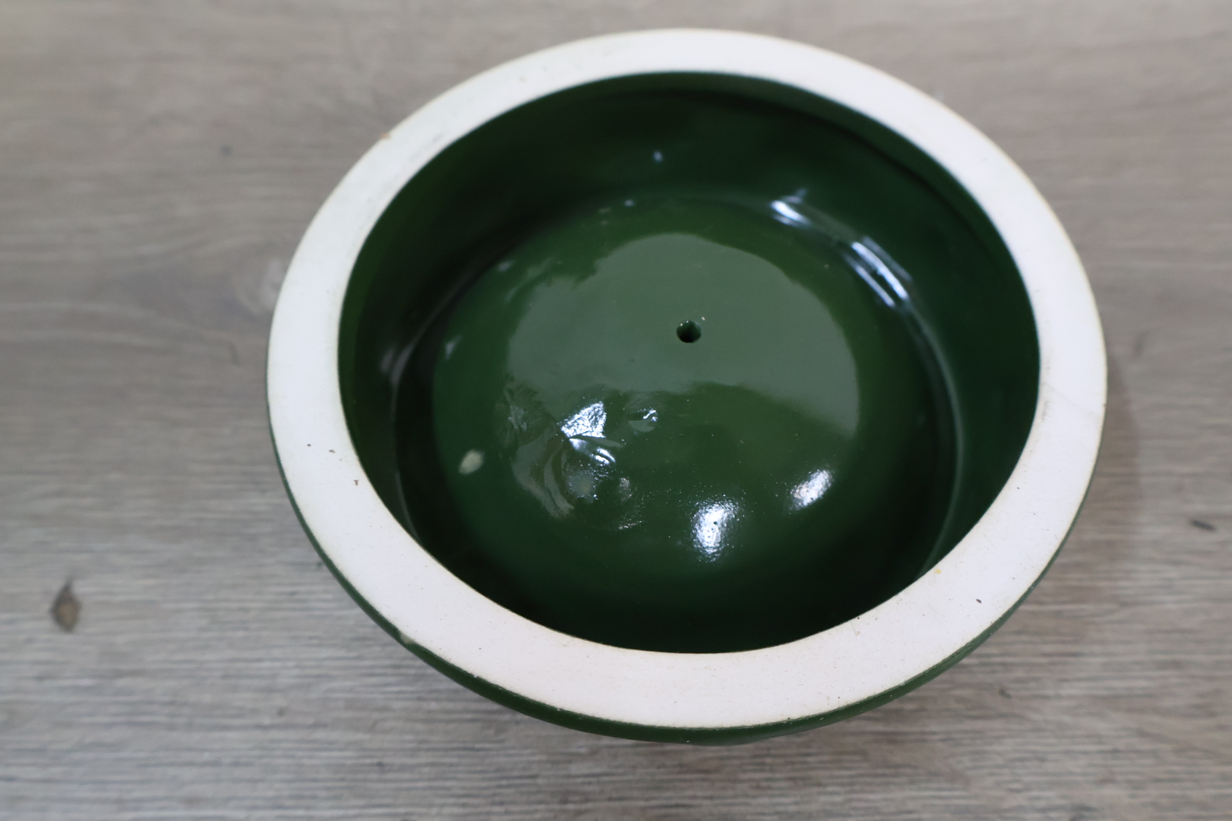 Groene egel voederschaal' – foto 13 – kavel bij GSD Auctions, Zoeterwoude