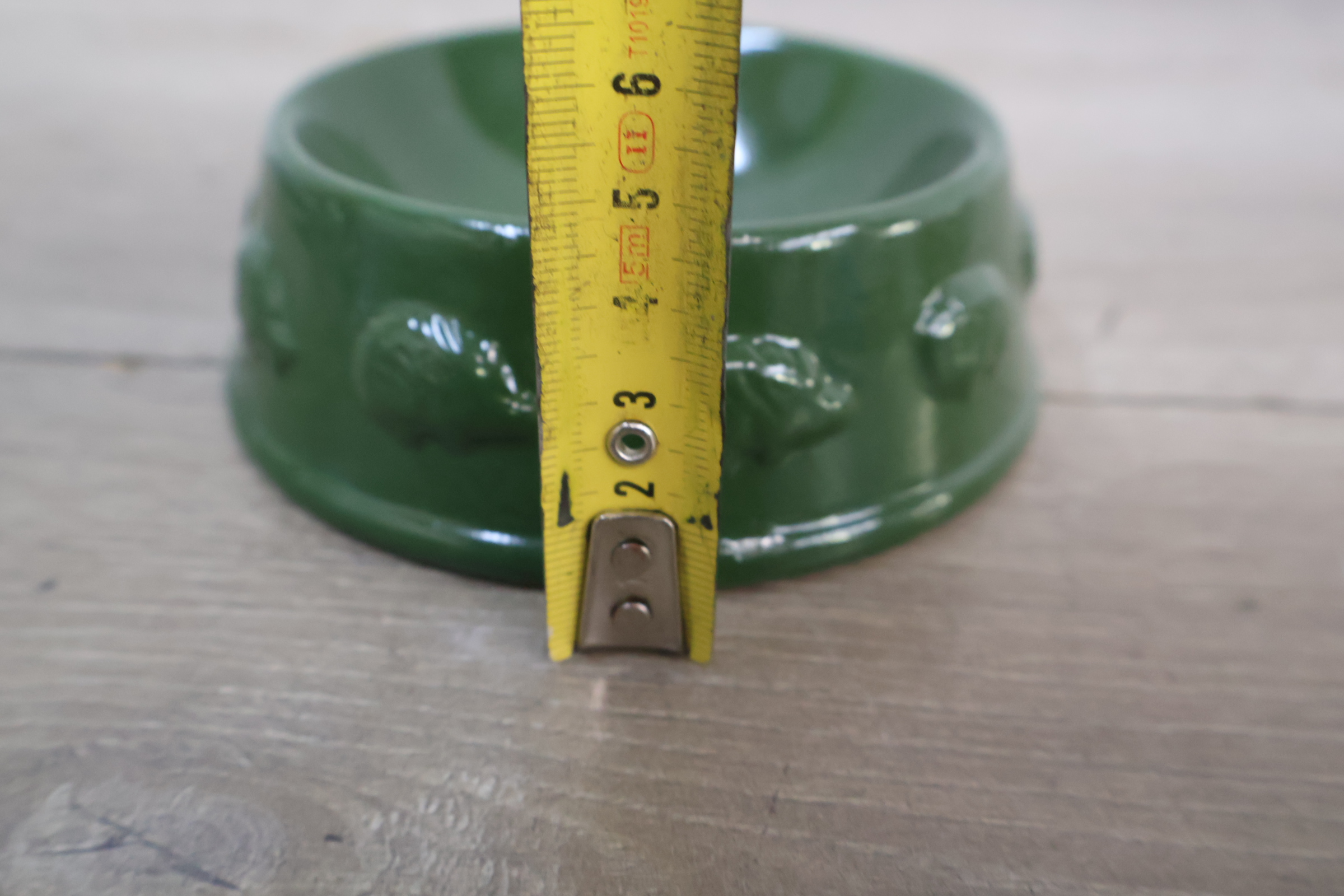 Groene egel voederschaal' – foto 16 – kavel bij GSD Auctions, Zoeterwoude