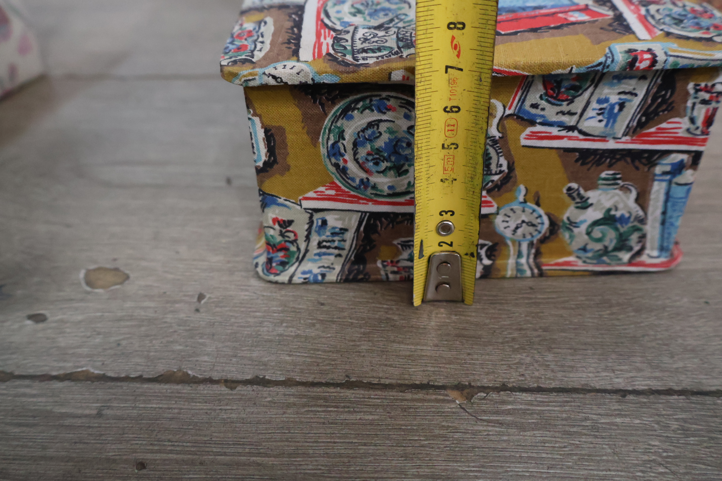 Set van drie decoratieve dozens met bloemmotief' – foto 16 – kavel bij GSD Auctions, Zoeterwoude
