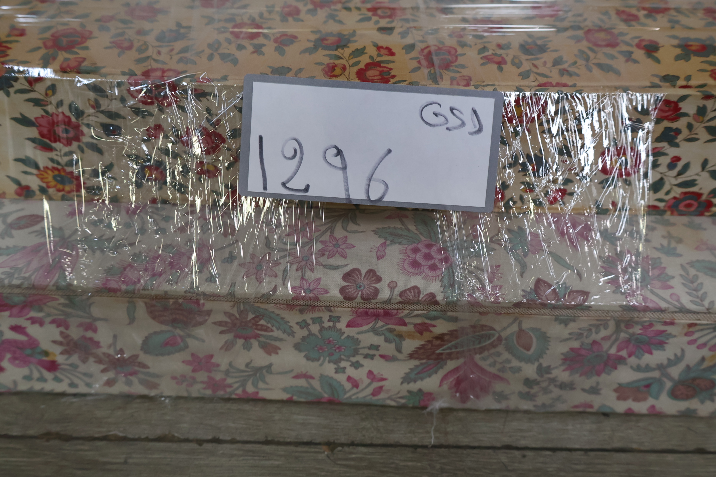 Set van drie decoratieve dozens met bloemmotief' – foto 17 – kavel bij GSD Auctions, Zoeterwoude