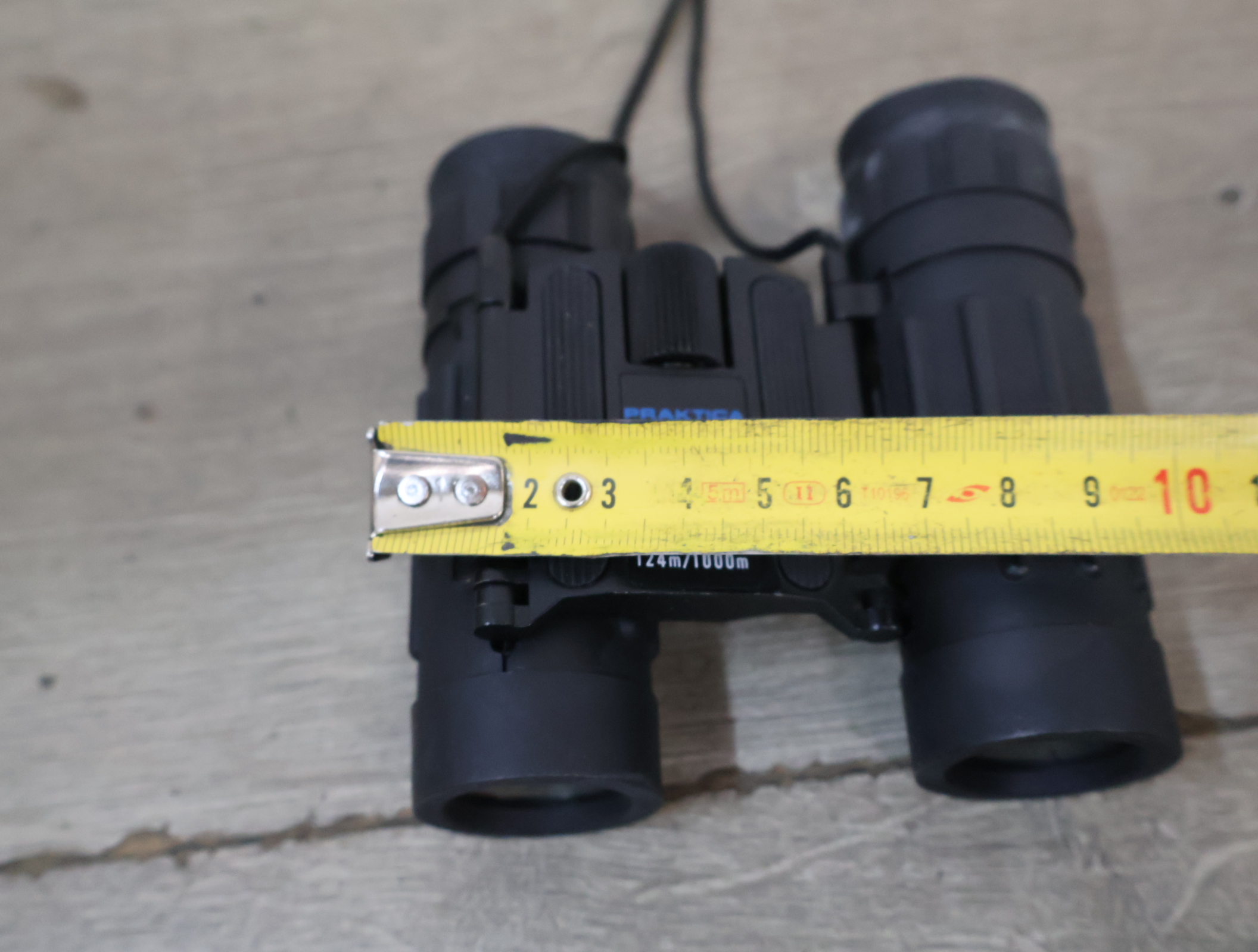 Zwarte compacte verrekijker met etui – foto 12 – kavel bij GSD Auctions, Zoeterwoude