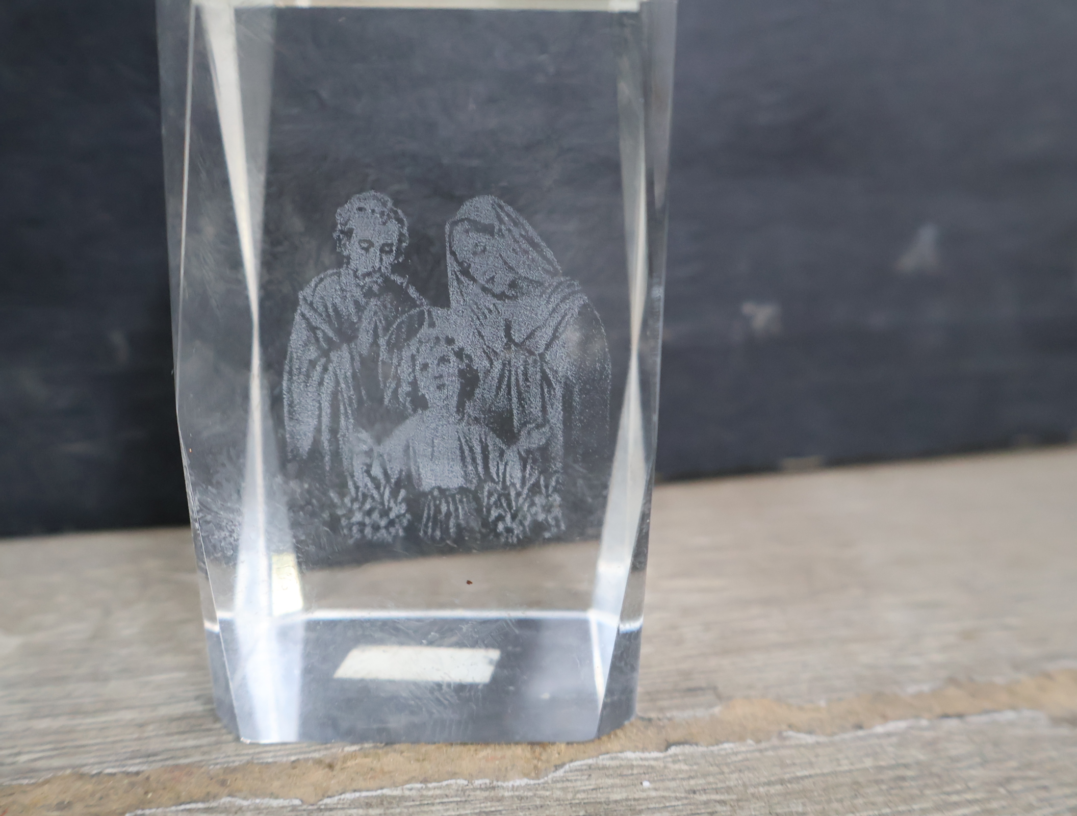 Set van 3 geëtste glazen beeldjes – foto 8 – kavel bij GSD Auctions, Zoeterwoude