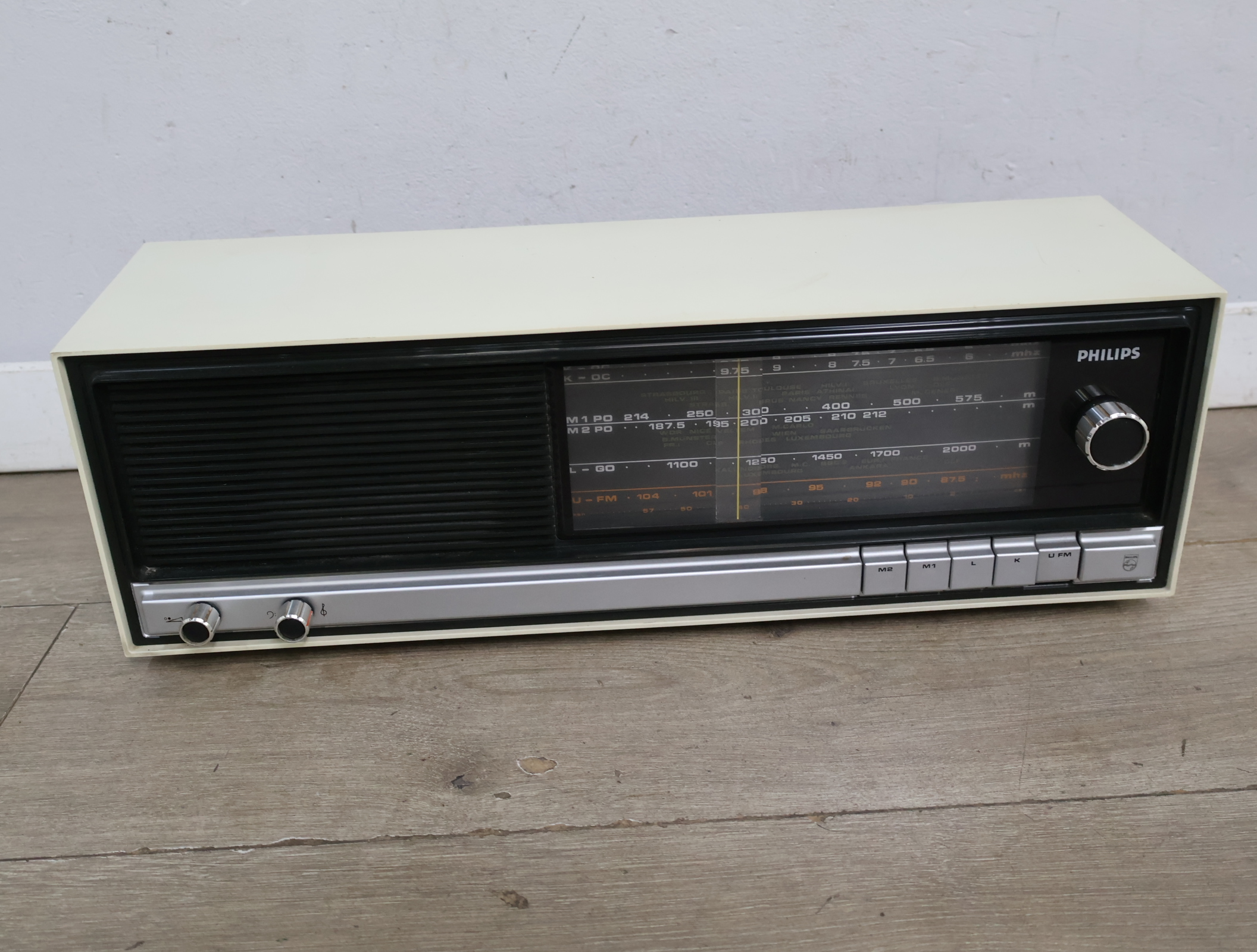 Philips vintage radio – foto 3 – kavel bij GSD Auctions, Zoeterwoude