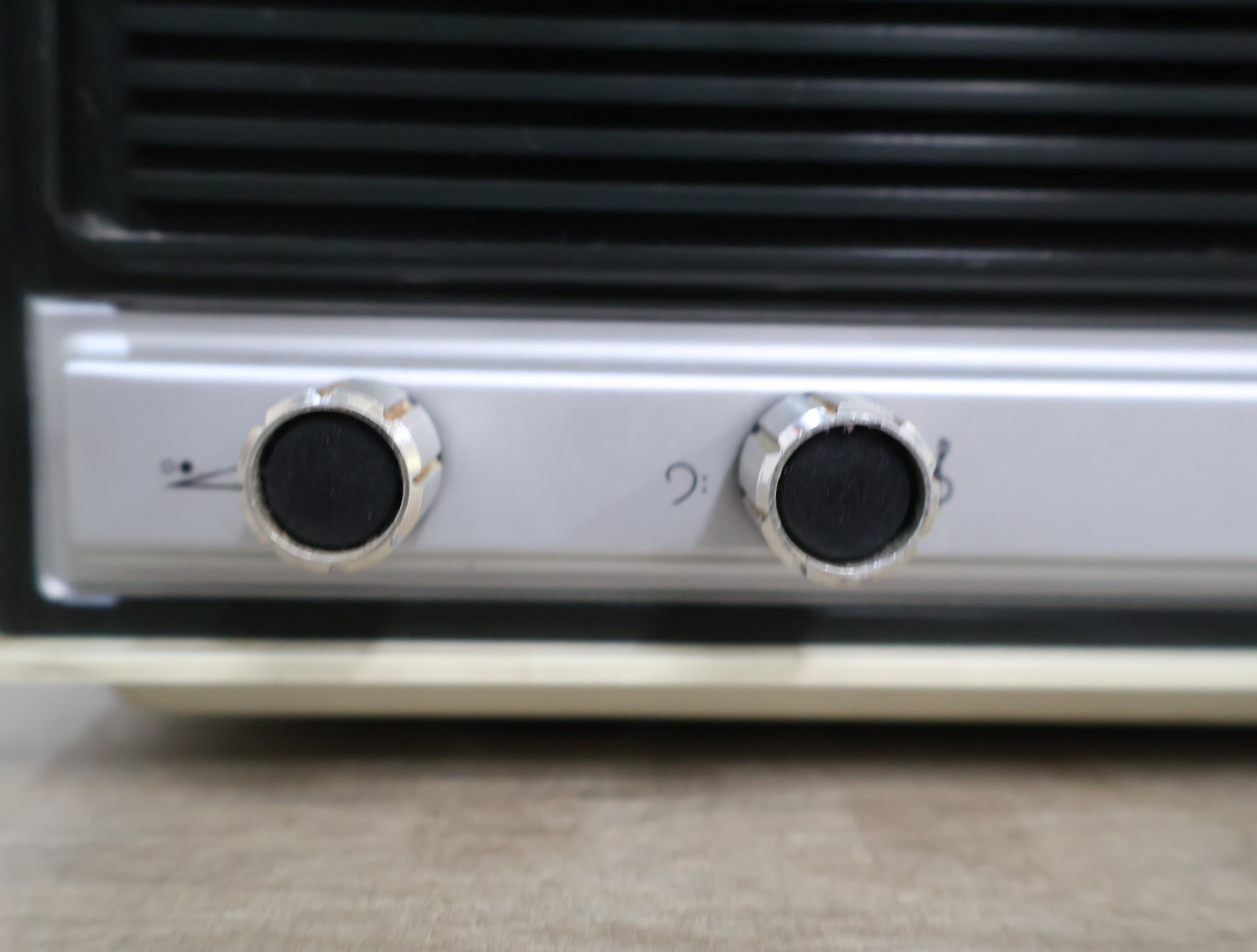 Philips vintage radio – foto 9 – kavel bij GSD Auctions, Zoeterwoude